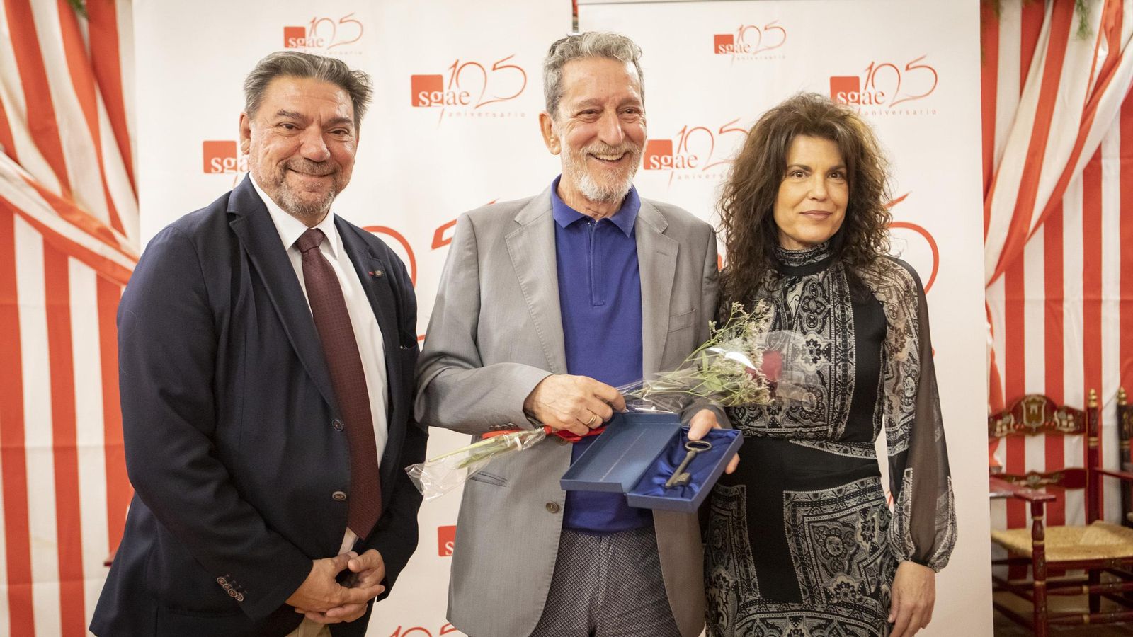 Antonio Onetti y Marta Beca, de la SGAE, con Pedro Álvarez-Ossorio.