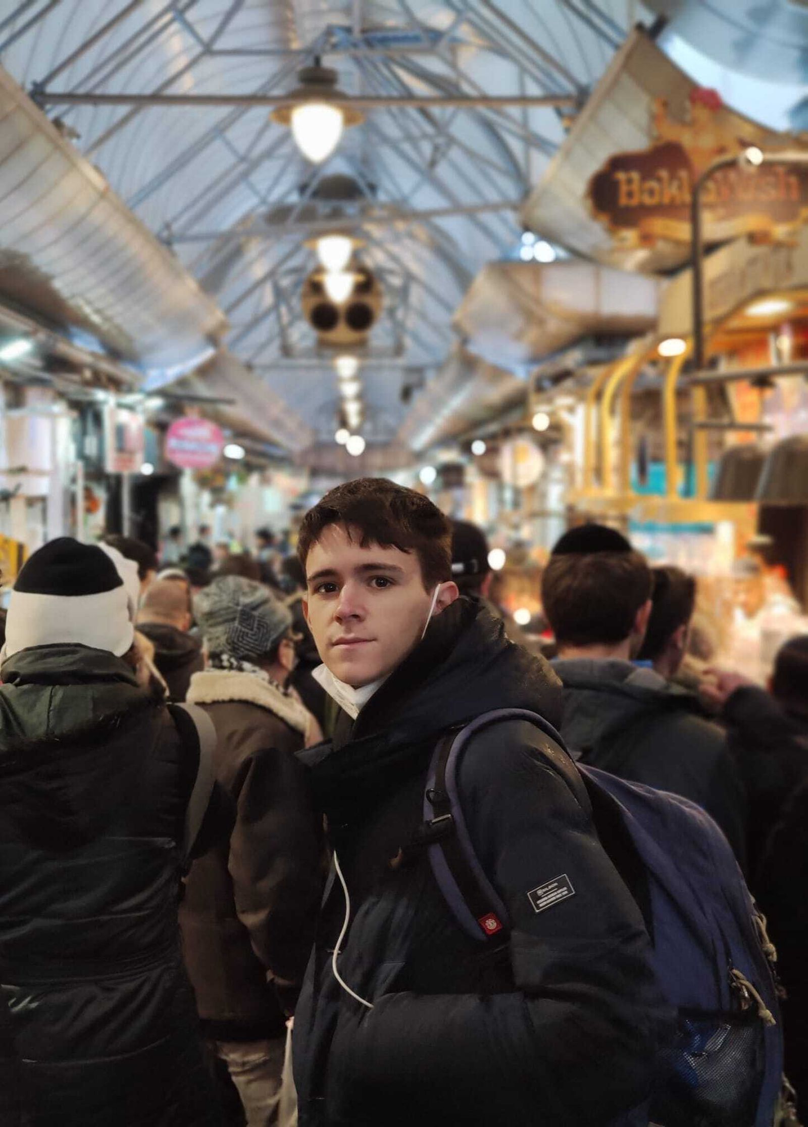 Samuel Navas, en Rumanía.