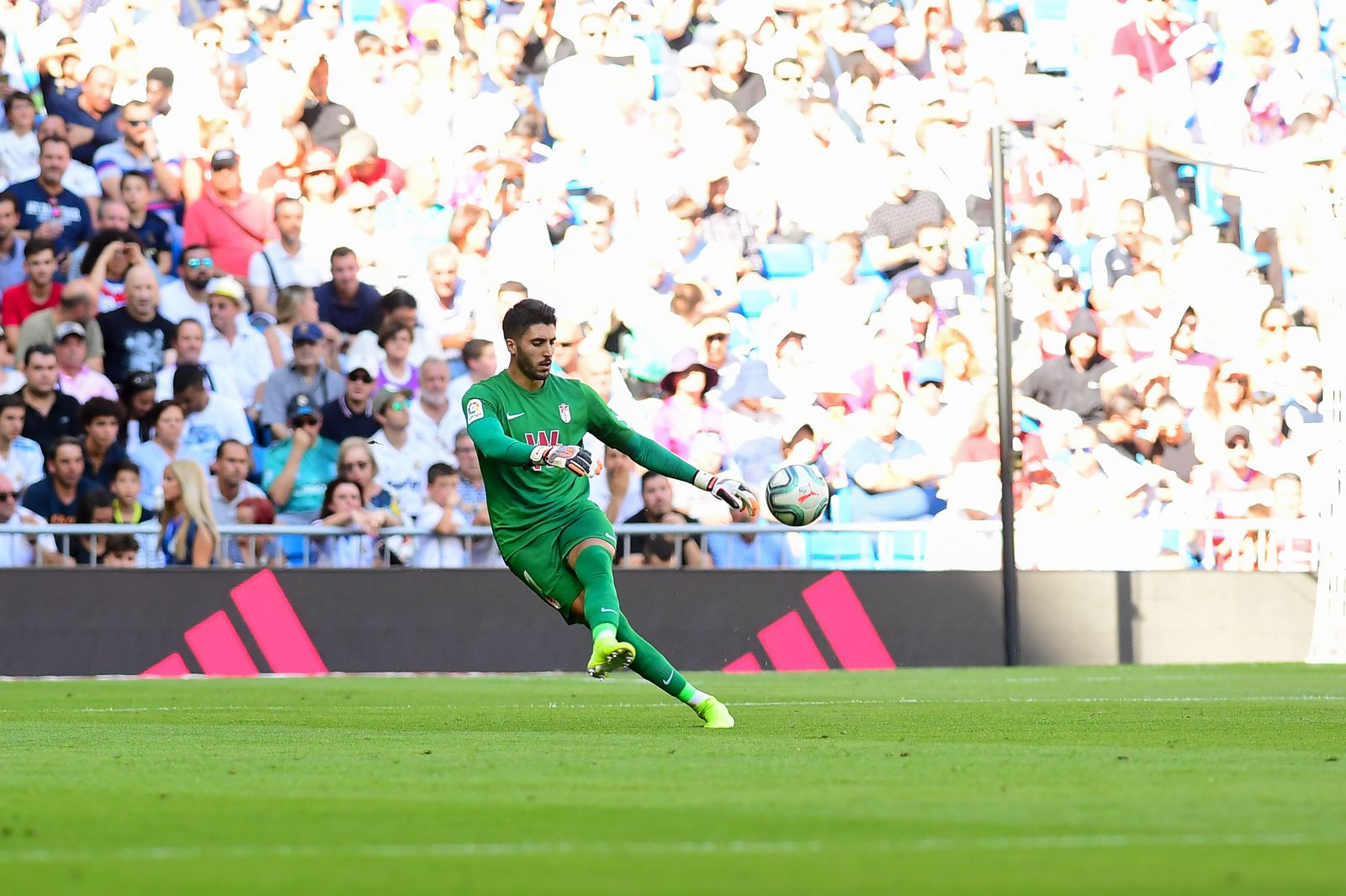 Pese a los cuatro goles encajados en el Bernabéu, Rui Silva cuajó una gran actuación.