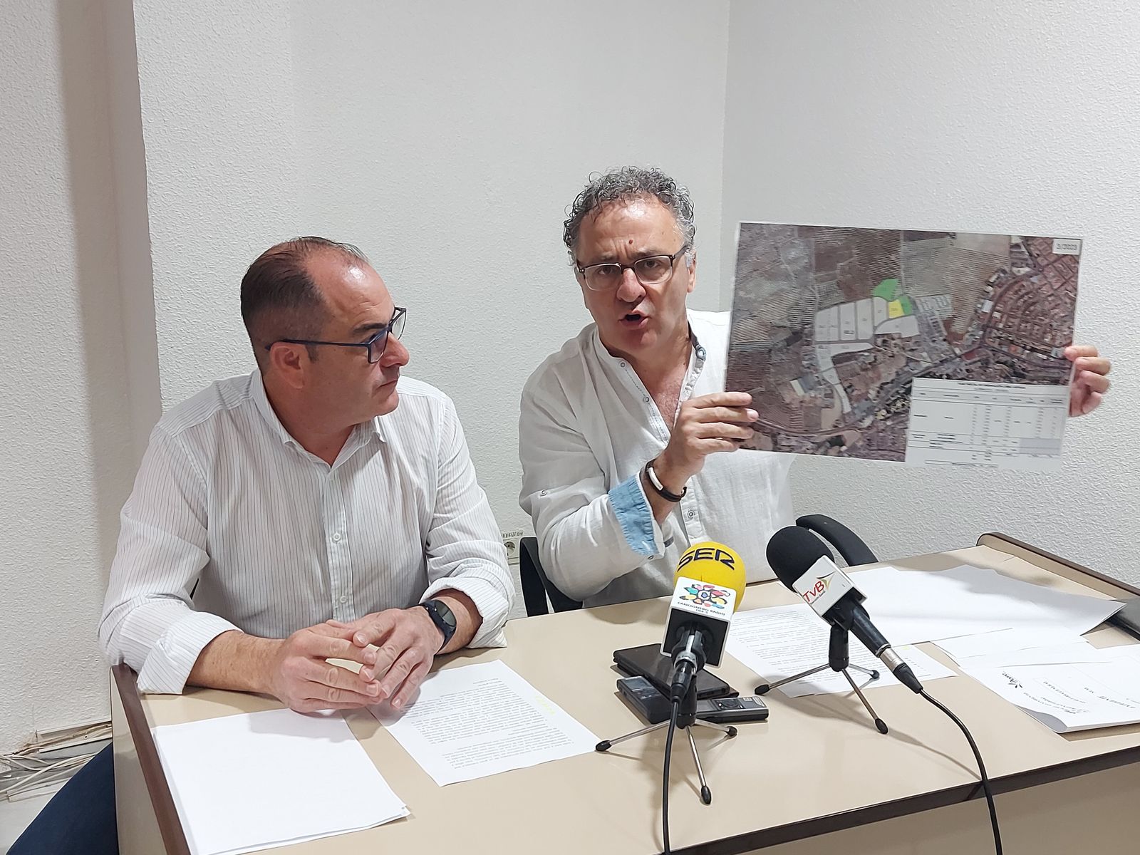 Gómez y Martín durante la rueda de prensa.