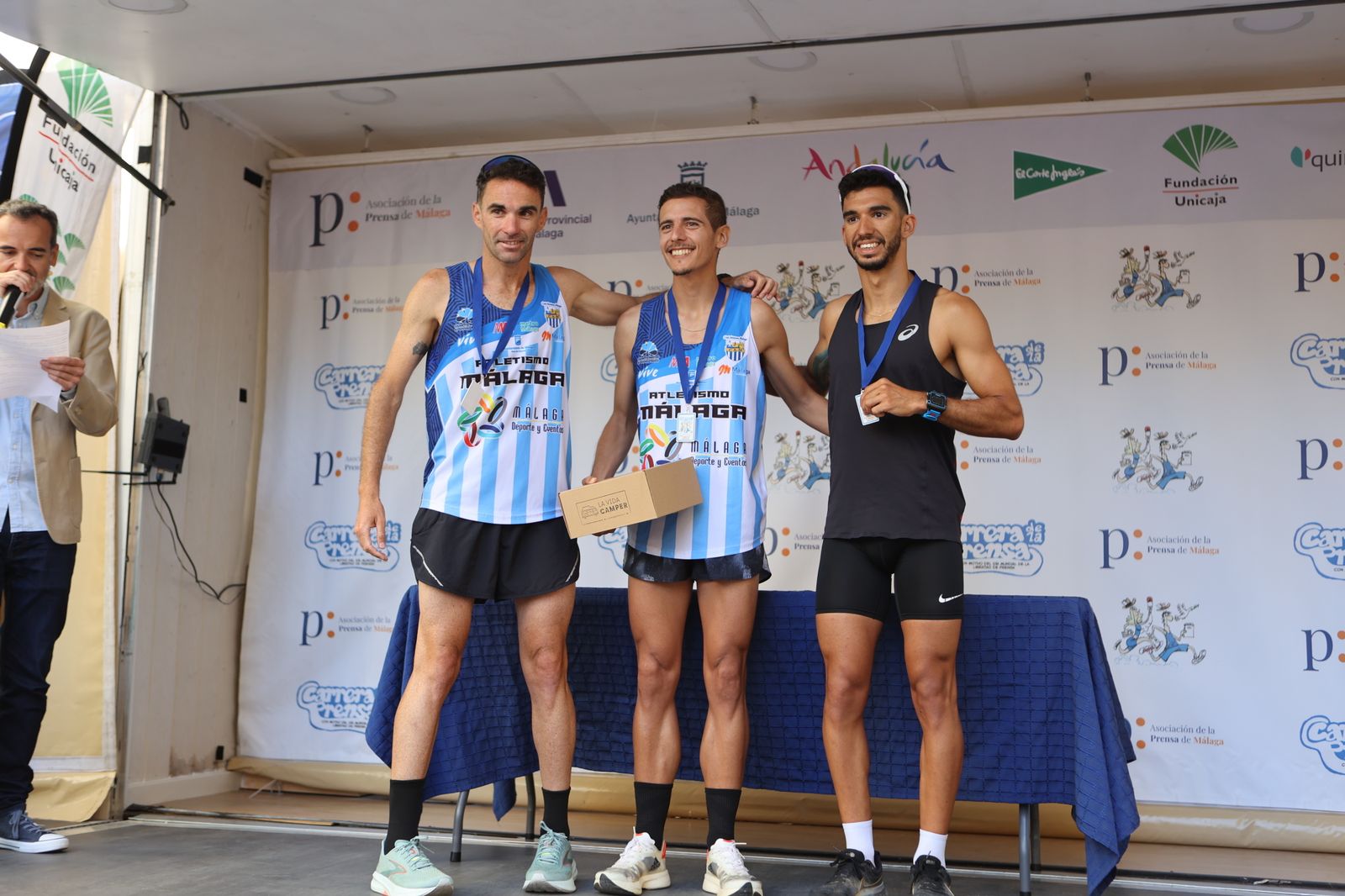 Búscate en las fotos de la Carrera de la Prensa de Málaga 2023