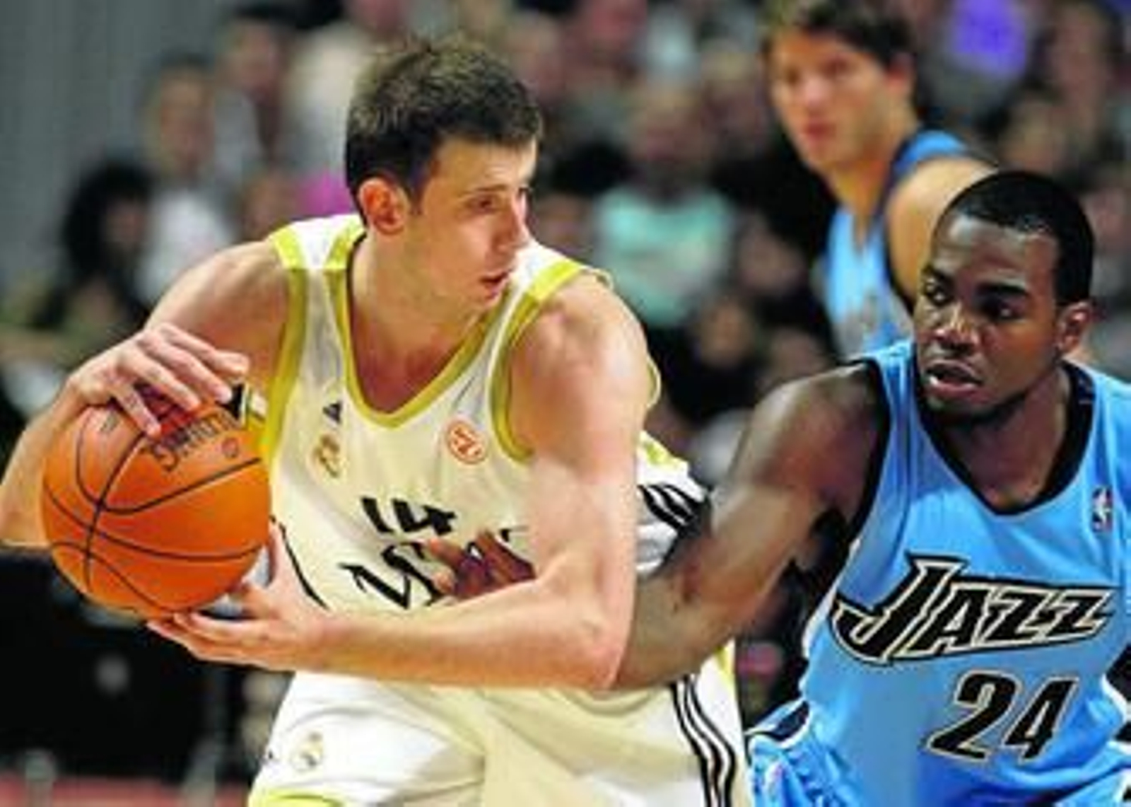 Velickovic, en un partido con el Madrid ante Utah Jazz.