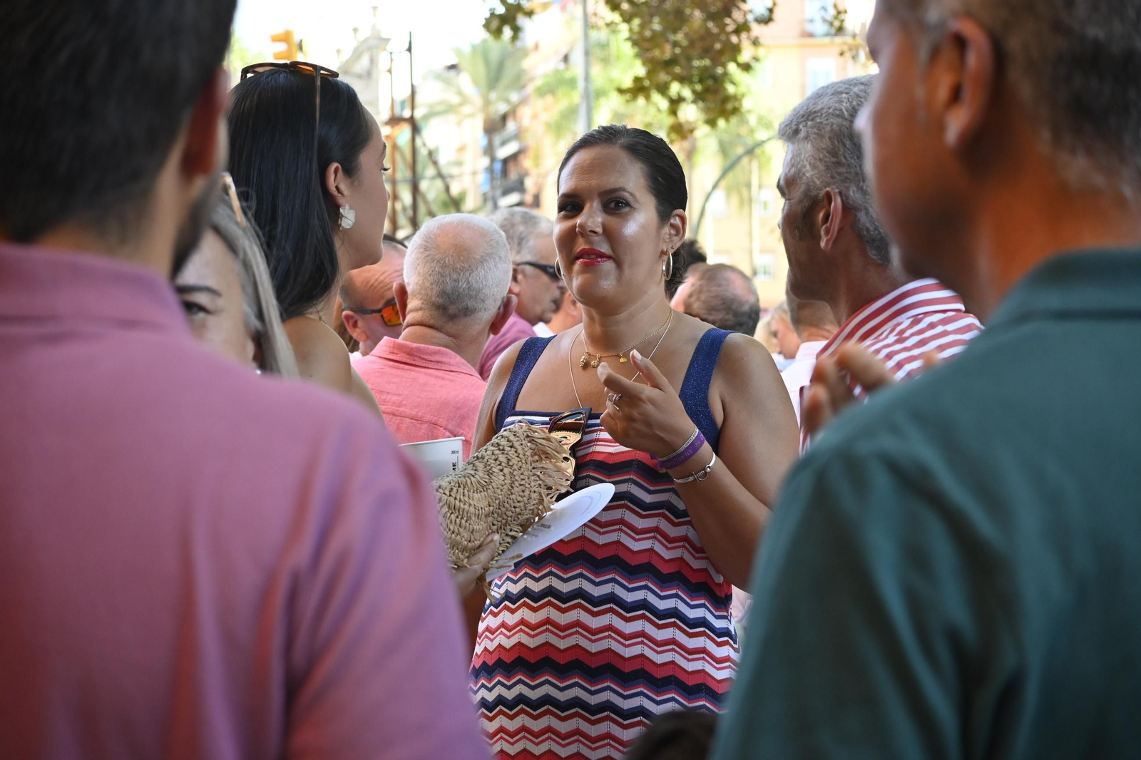 Imágenes de ambiente en el tercer día de toros en Huelva