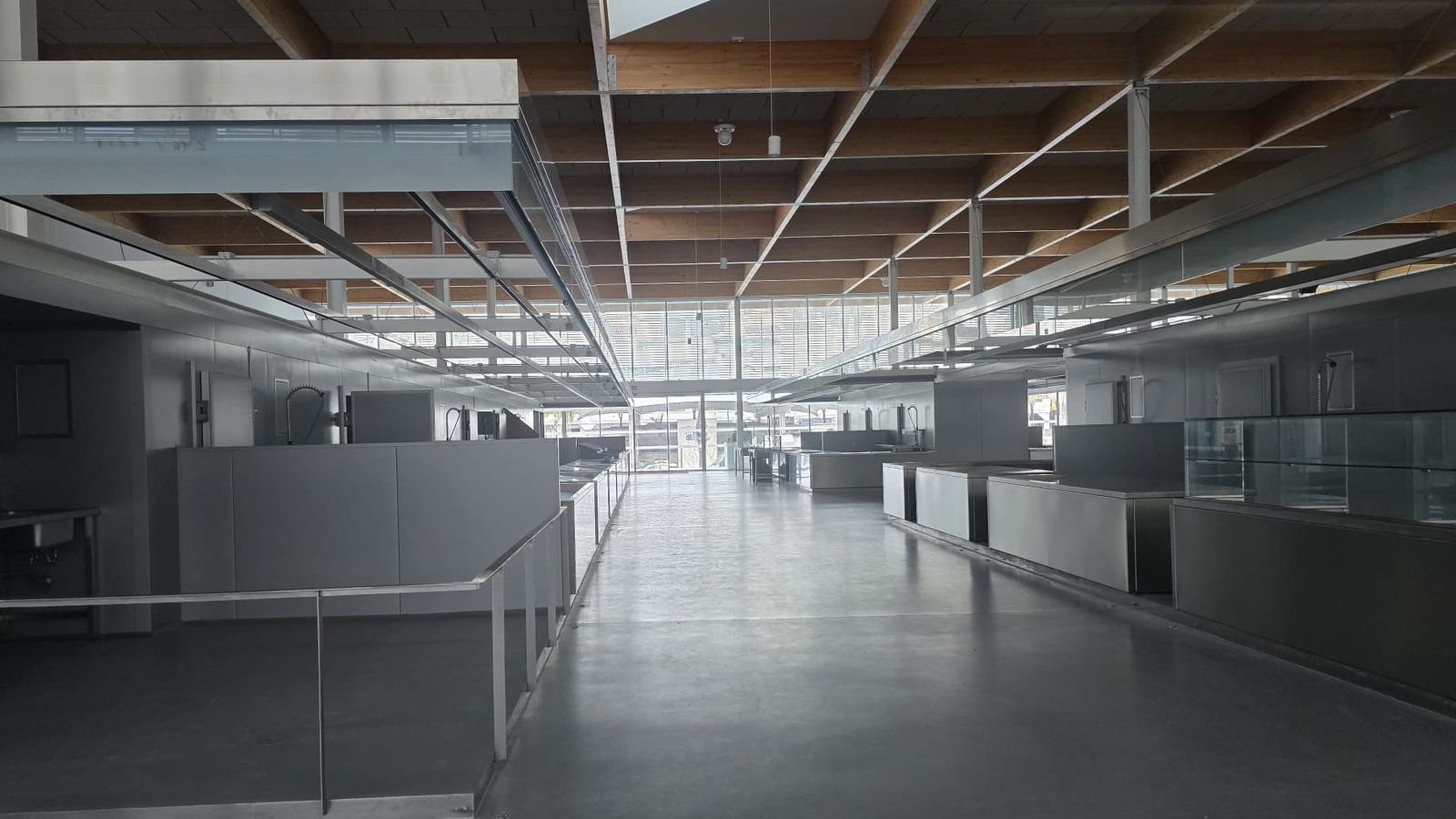 Interior del mercado municipal