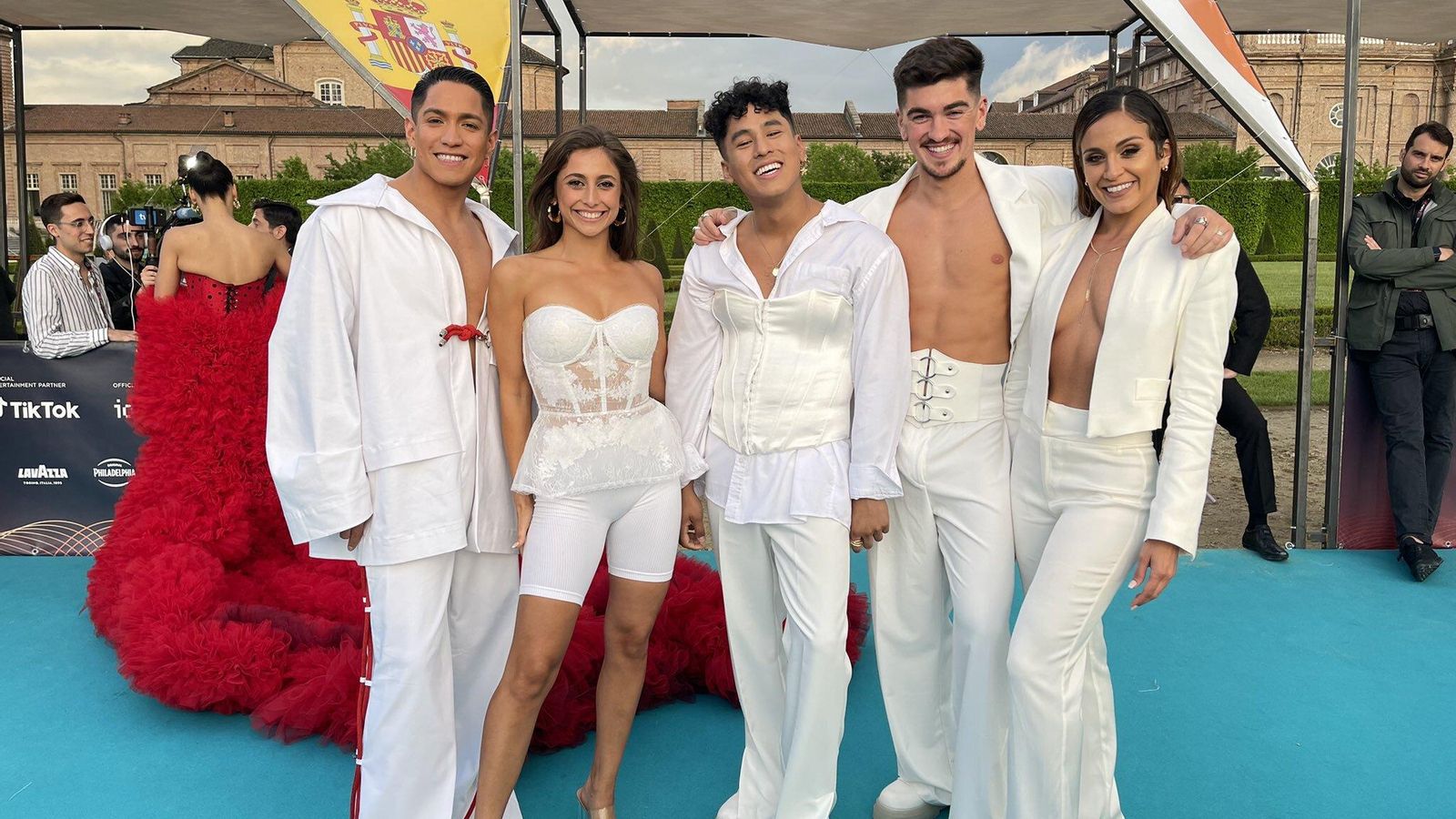 Los bailarines de Chanel en la fiesta de bienvenida en Turín