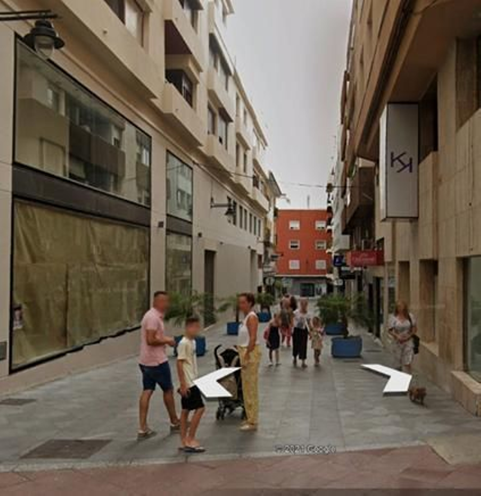 Aquí estuvo situada la fachada del Convento hasta su destrucción en el siglo XX. Todo ha cambiado excepto el trazado de las calles.