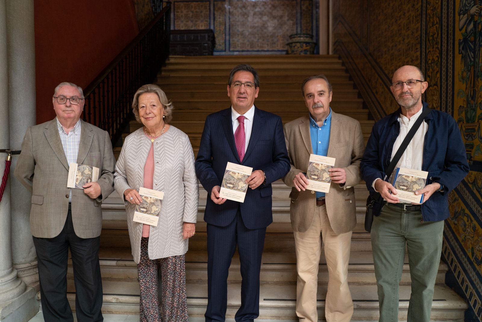 Luis Navarro, Enriqueta Vila, Antonio Pulido, Ismael Yebra y Francisco Correal, en la presentación del ciclo de conferencias.