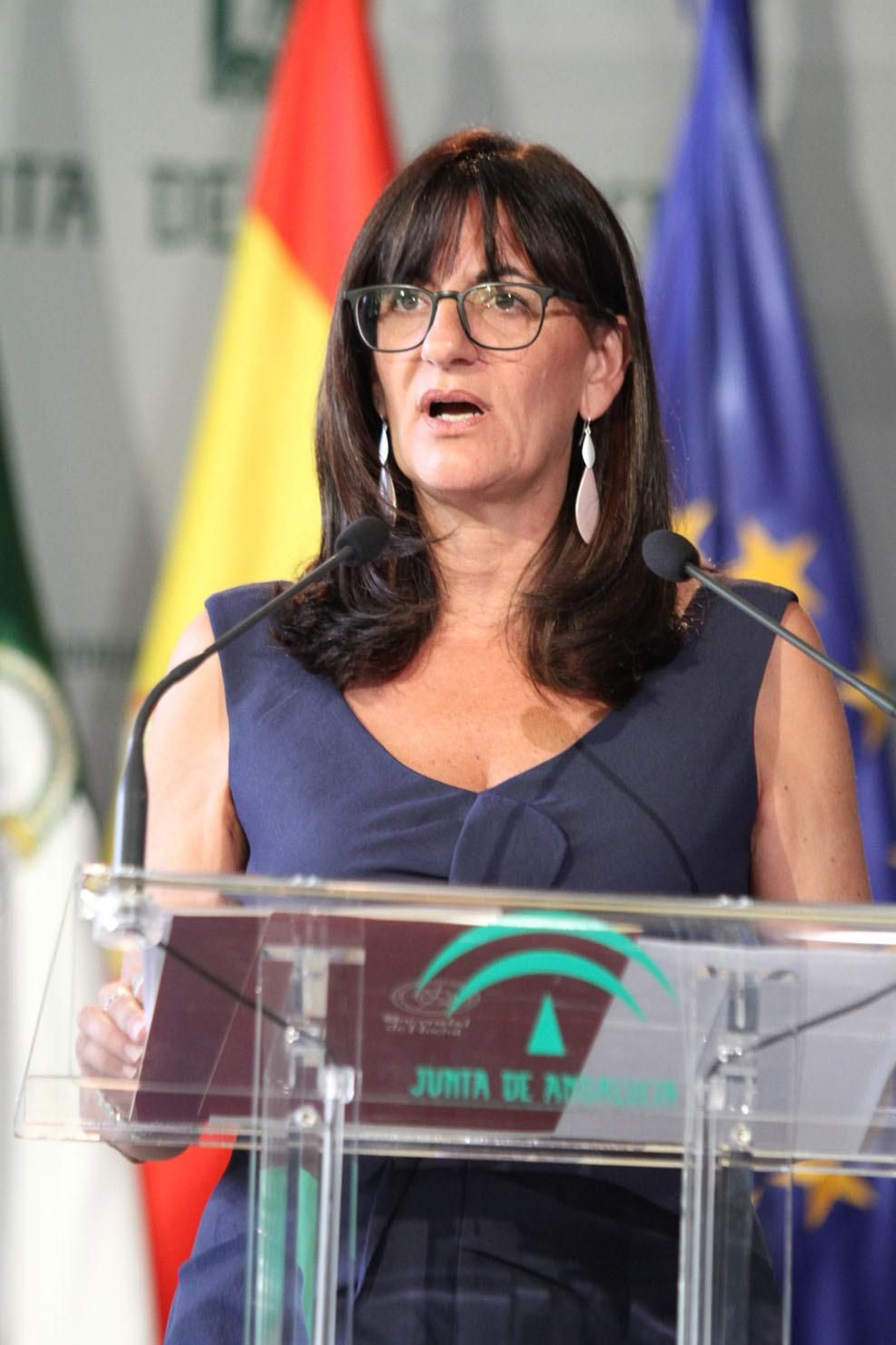 María Antonia Peña toma posesión como rectora de la Universidad de Huelva