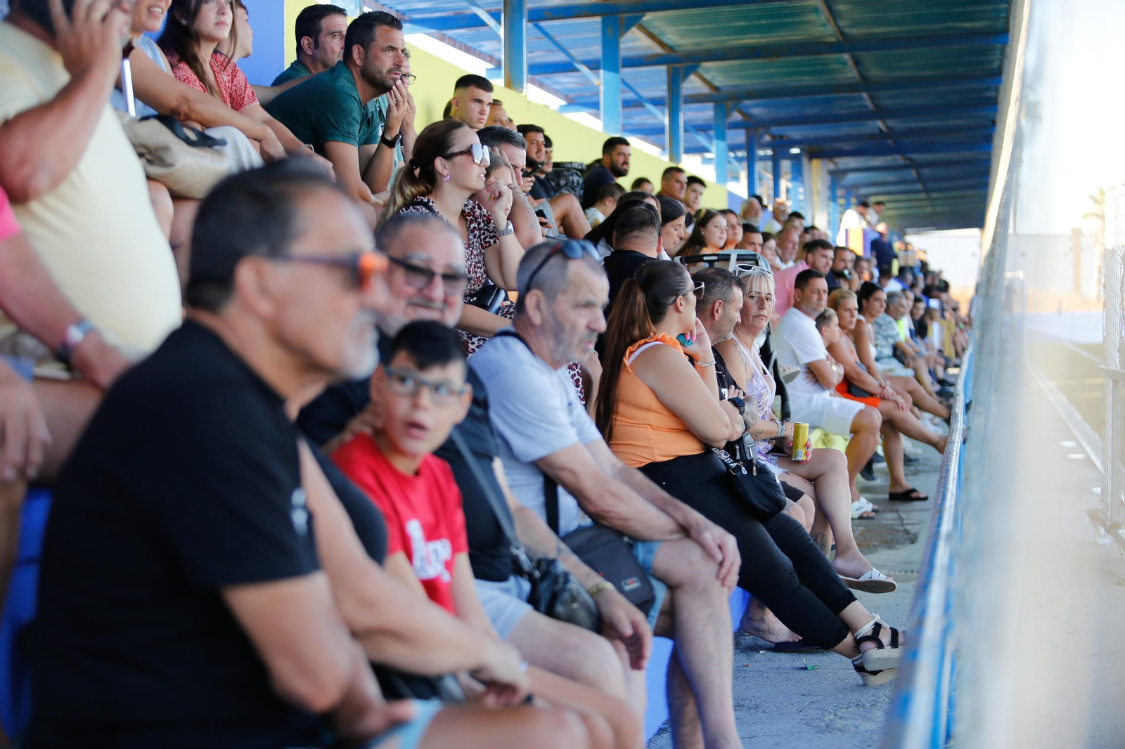 Las fotos del amistoso Balompédica-Balona B