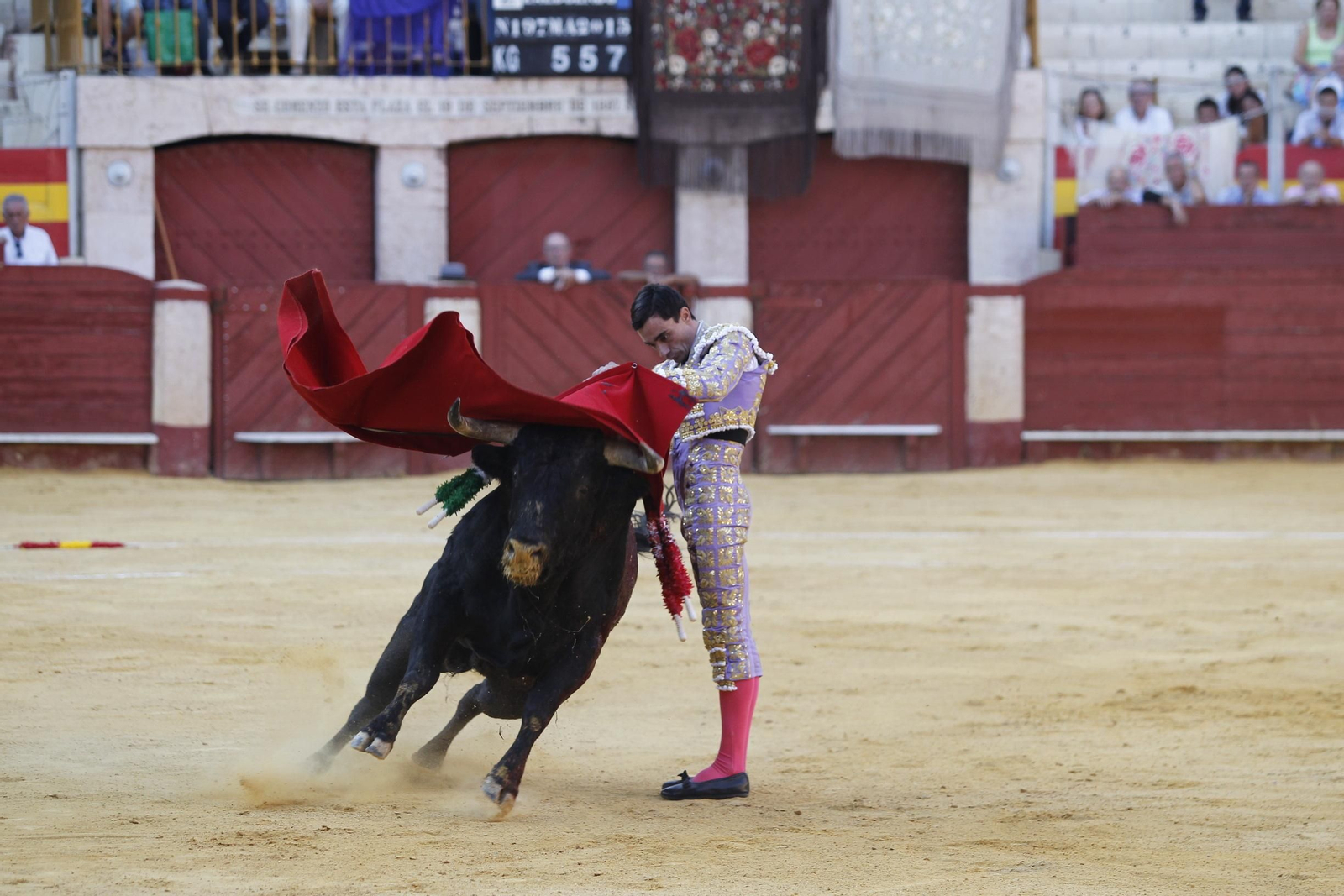 Fotogalería segunda corrida de toros. Feria de Almeria 2019