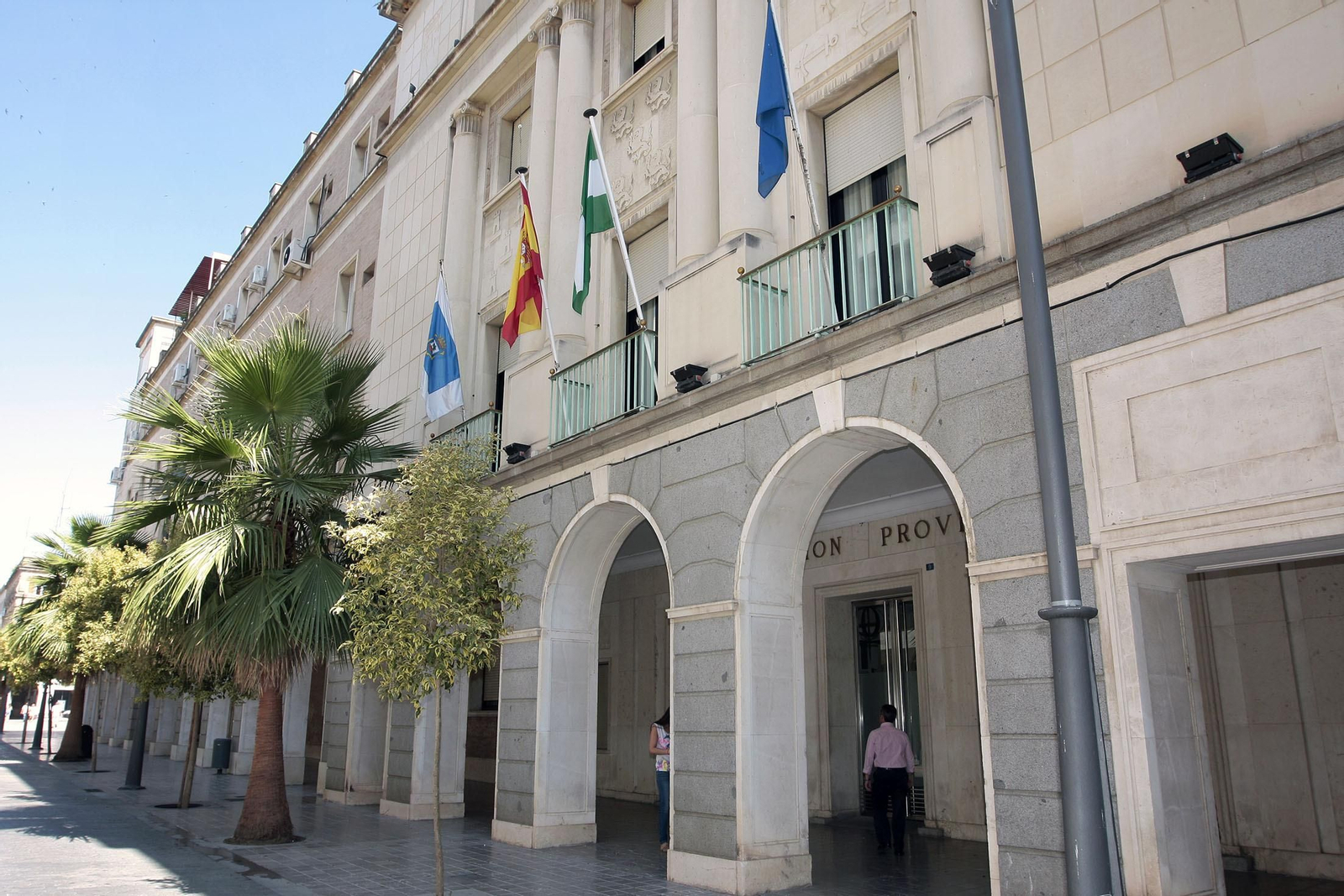 Edificio de la Diputación de Huelva. Edificio de la Diputación de Huelva.