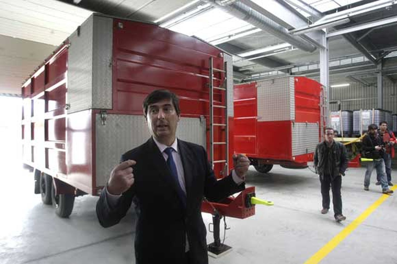 Imagen del interior del nuevo parque de bomberos./Fotos:Erasmo Fenoy

Foto: Erasmo Fenoy