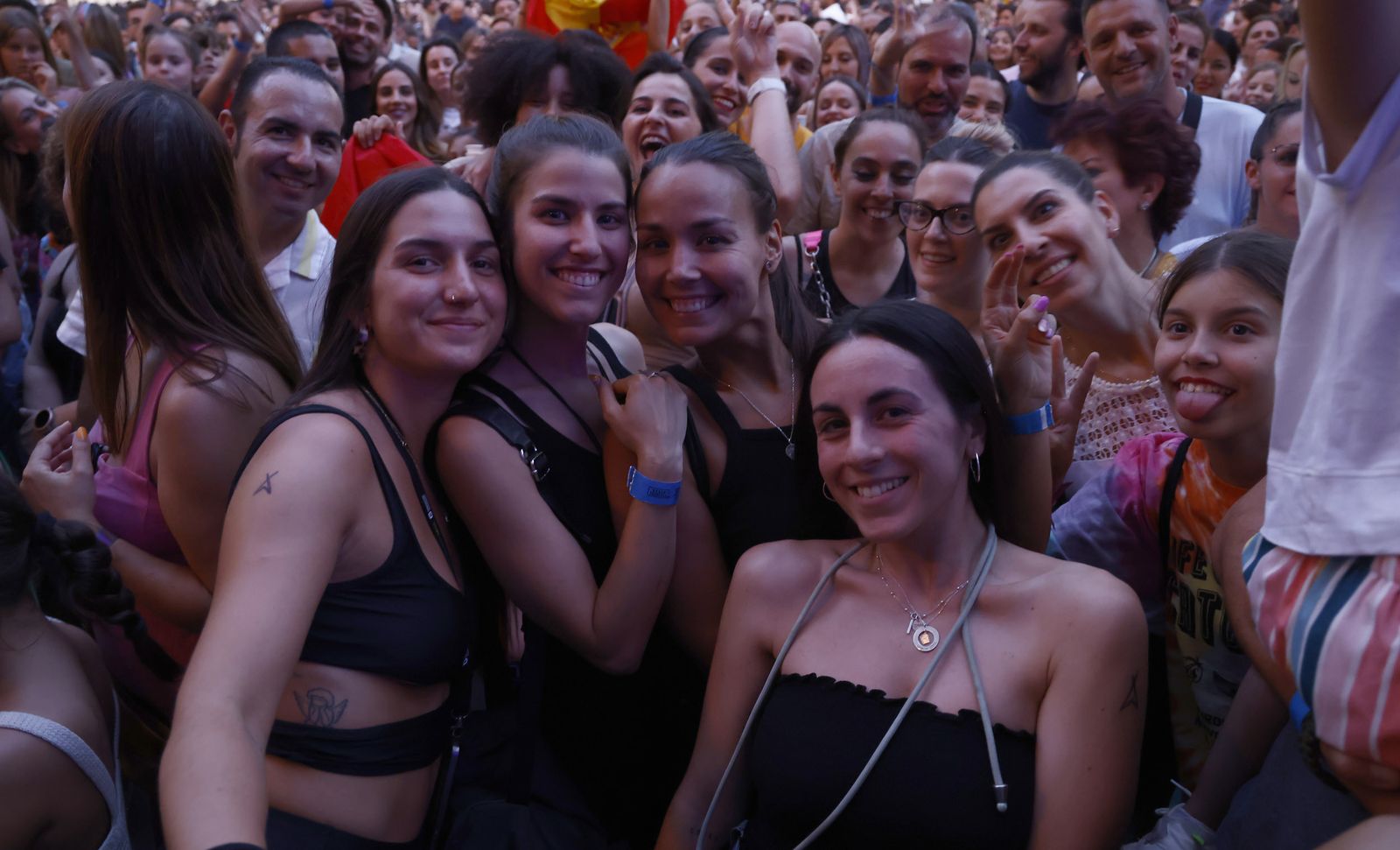 Las imágenes del concierto de Camilo en Sevilla