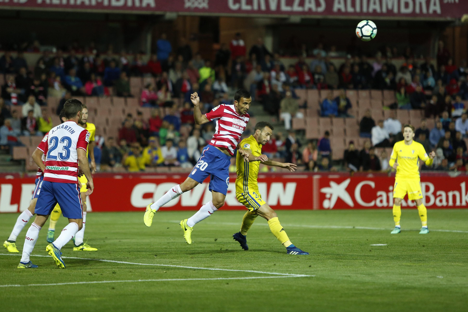 El Granada CF-Cádiz CF, en imágenes