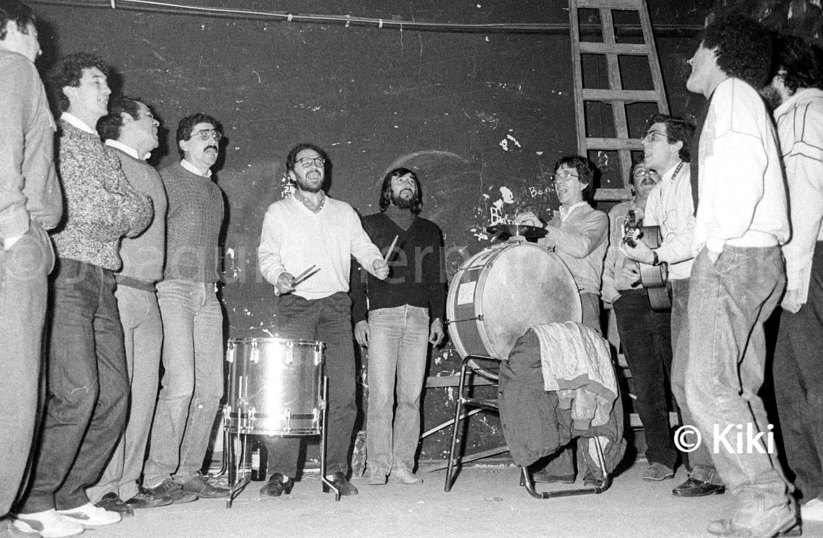 Una gran chirigota. Foto Kiki