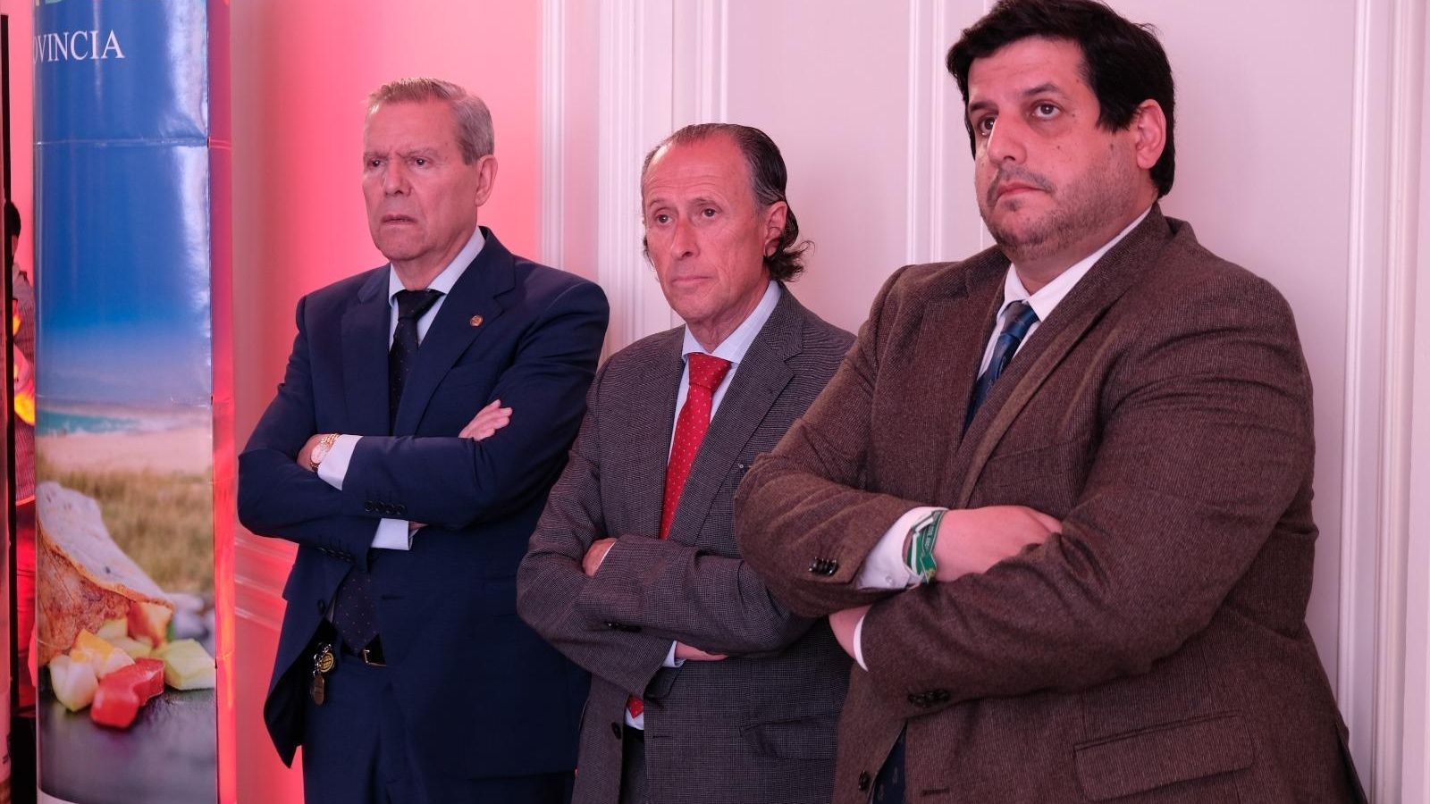 Antonio de María, José María Román y Jorge Vázquez clausuraron estas jornadas.