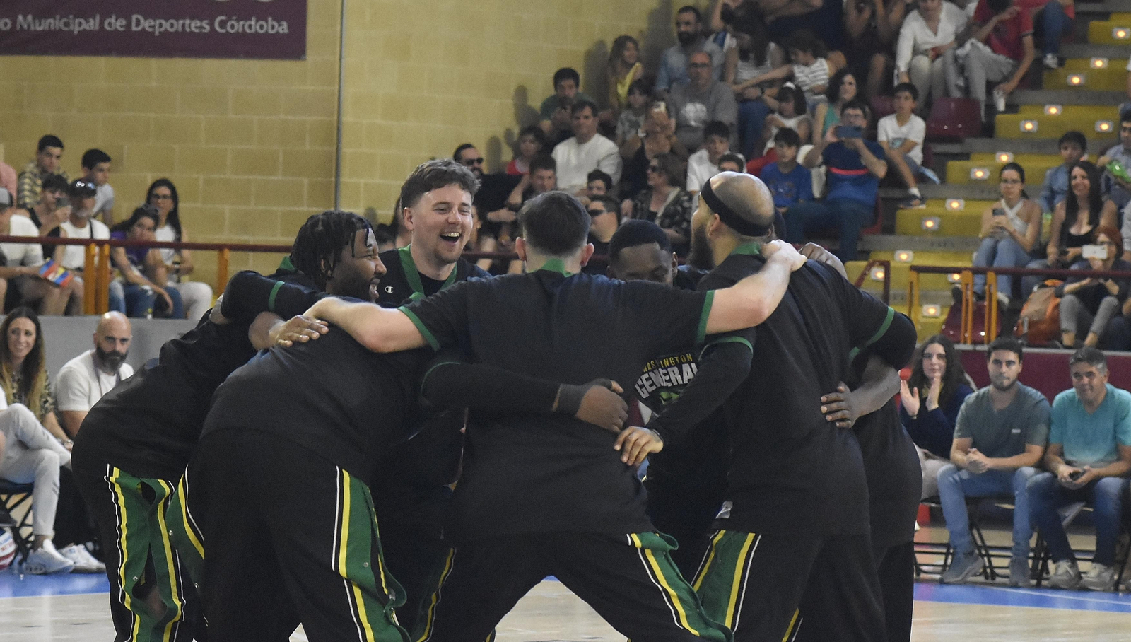 Las mejores fotos del espectáculo de los Harlem Globetrotters en Córdoba