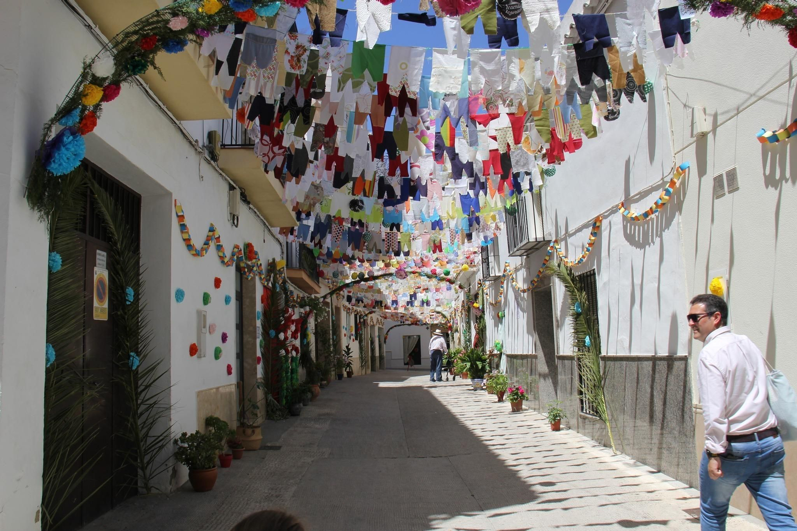 La procesión de la Cruz de Mayo de Montilla, en imágenes
