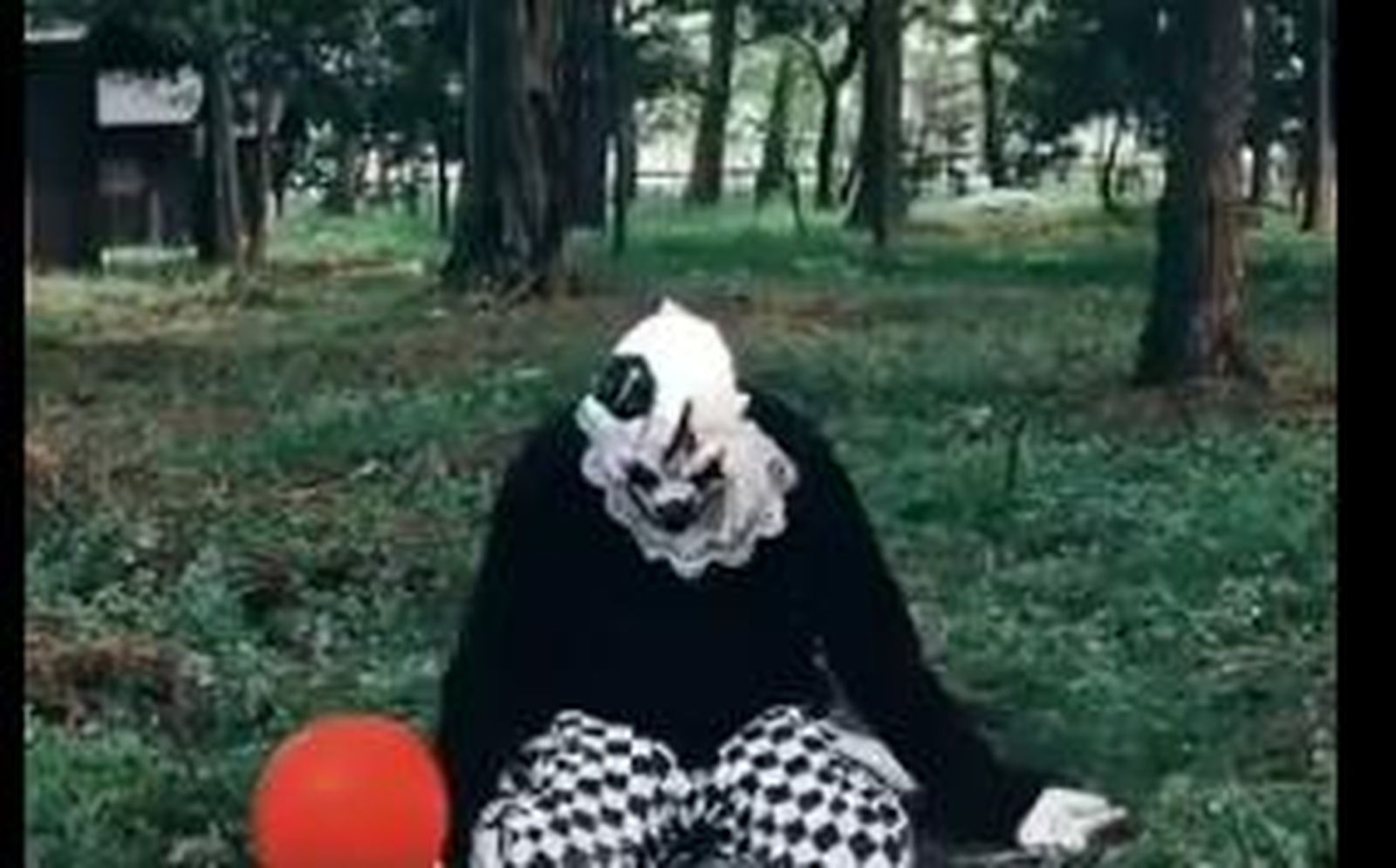 Una captura del truculento payaso