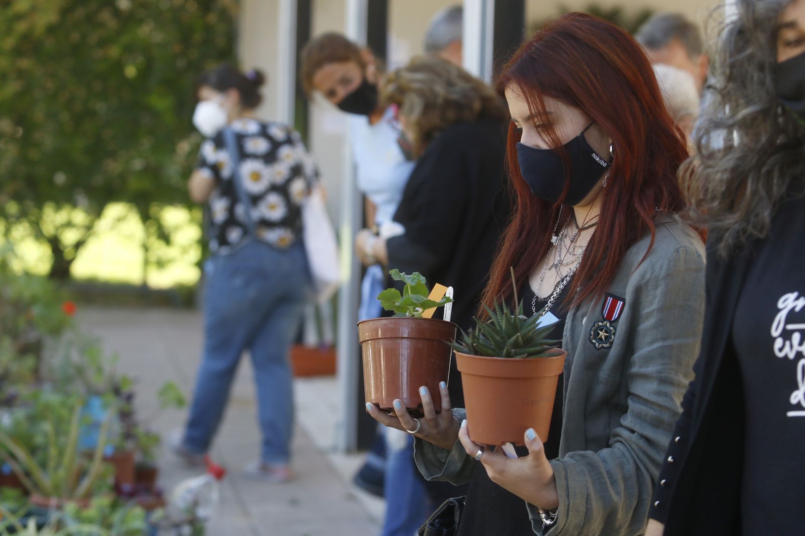 El Mercado de trueque de plantas del Jardín Botánico de Córdoba, en imágenes