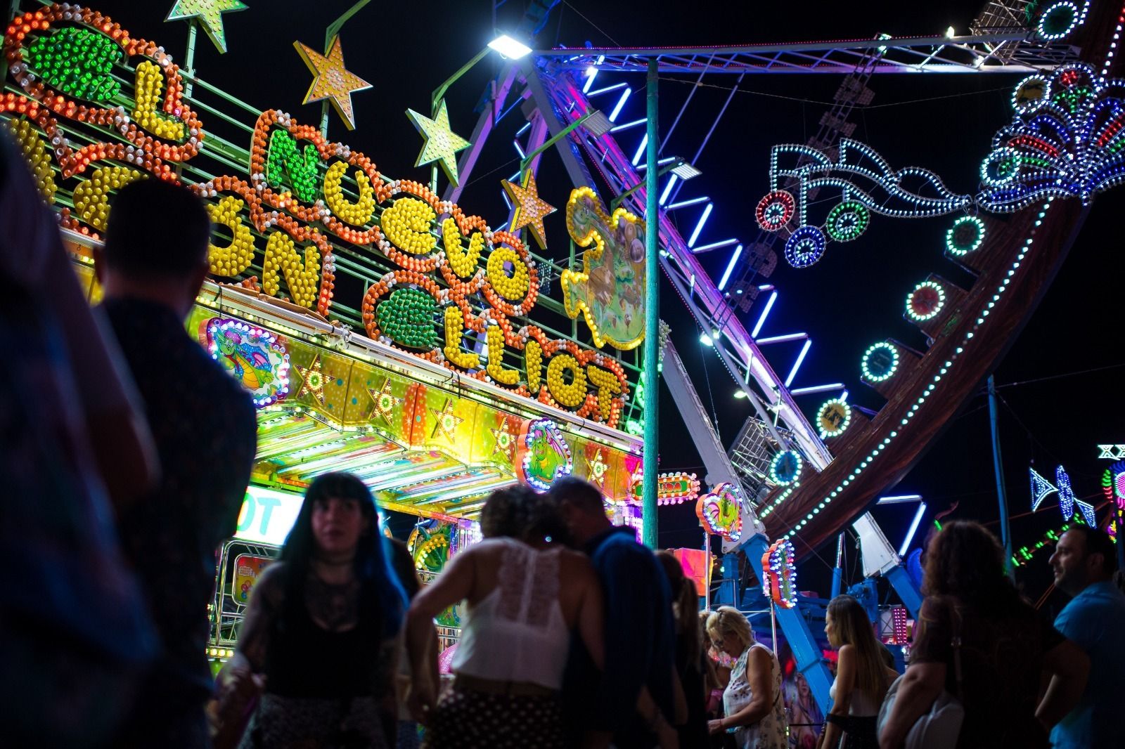 Las noches iluminadas en el Real de la Feria de Málaga (fotos)