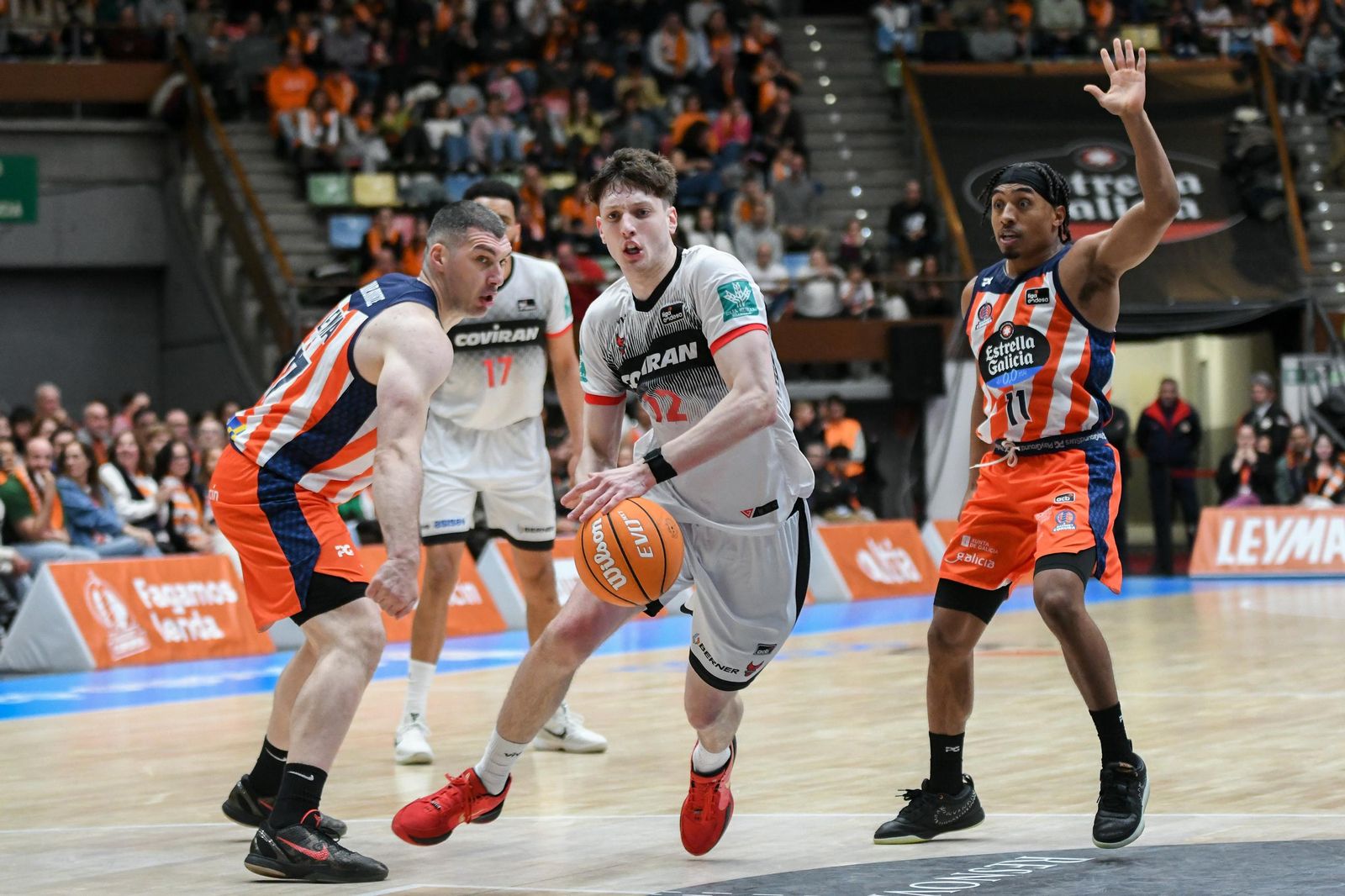 Las mejores imágenes del Leyma Coruña-Covirán Granada