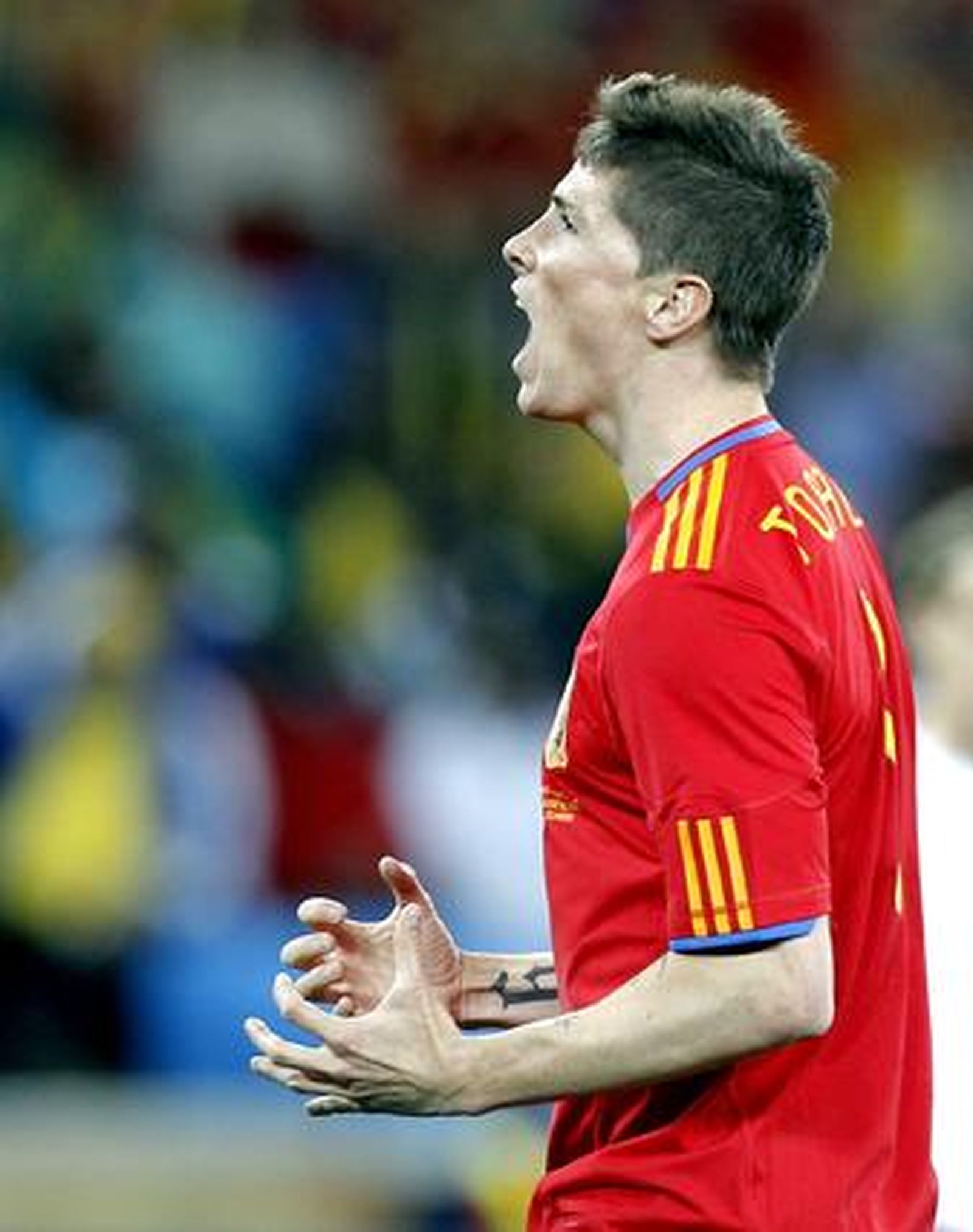 Suiza protagoniza la gran sorpresa en el inicio del Mundial al batir a España. / Reportaje gráfico: EFE, Reuters, AFP