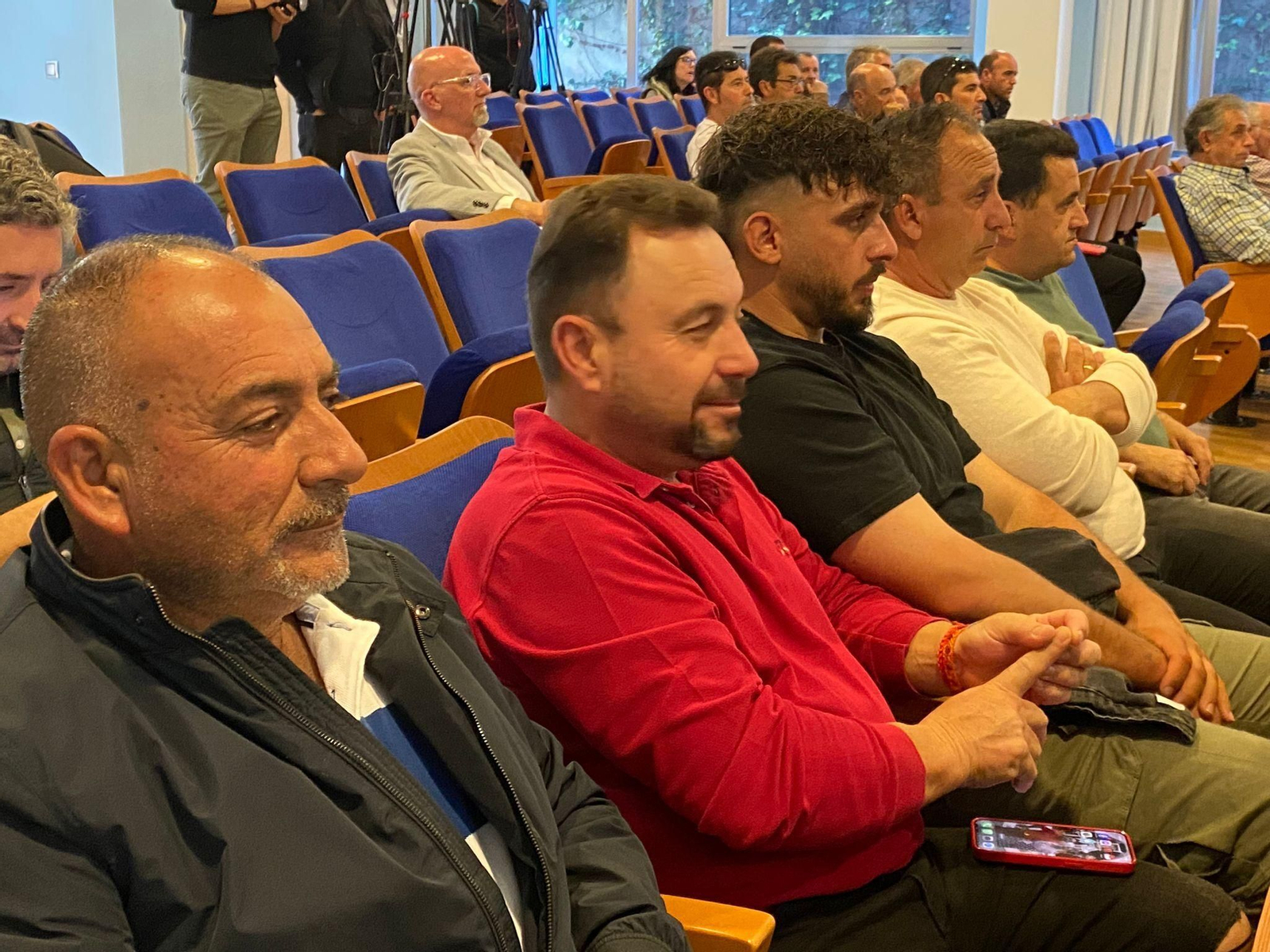 Las mejores fotografías del acto de presentación en Palos del libro de Cajamar sobre el futuro del regadío