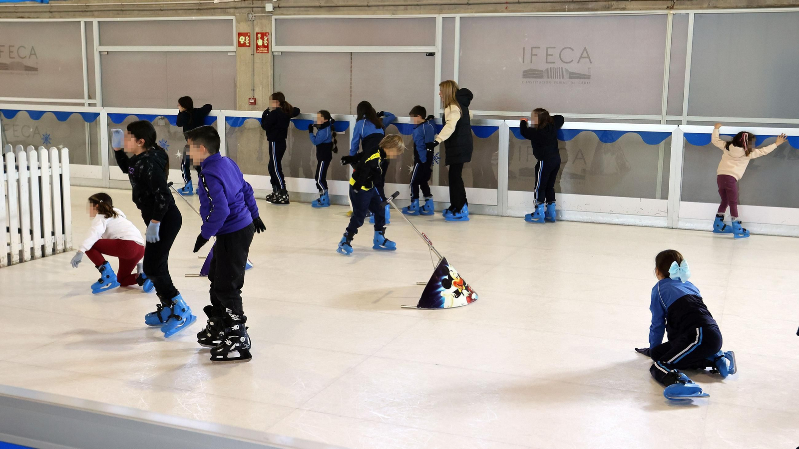 Imágenes del primer día de Juvelandia en Jerez