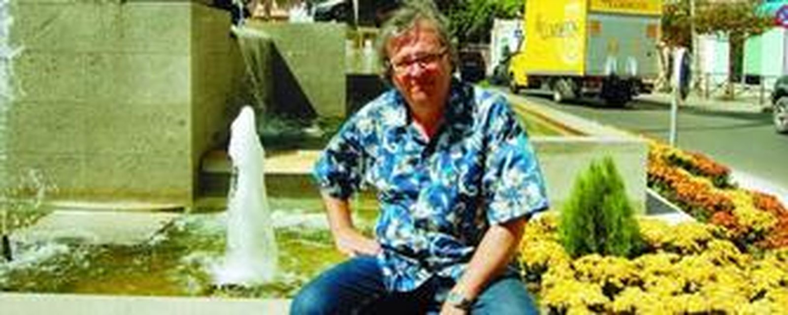 Edificio en Motril al que el artista ha bautizado como 'de las tetas'.