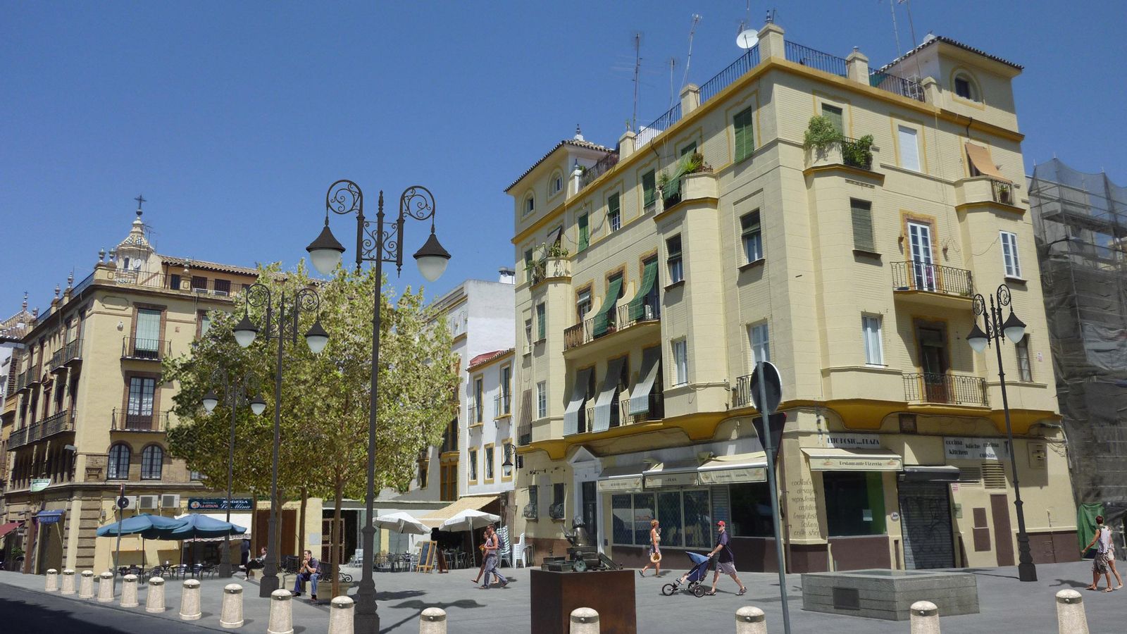 Espacio bajo el que se encuentra el aljibe romano.