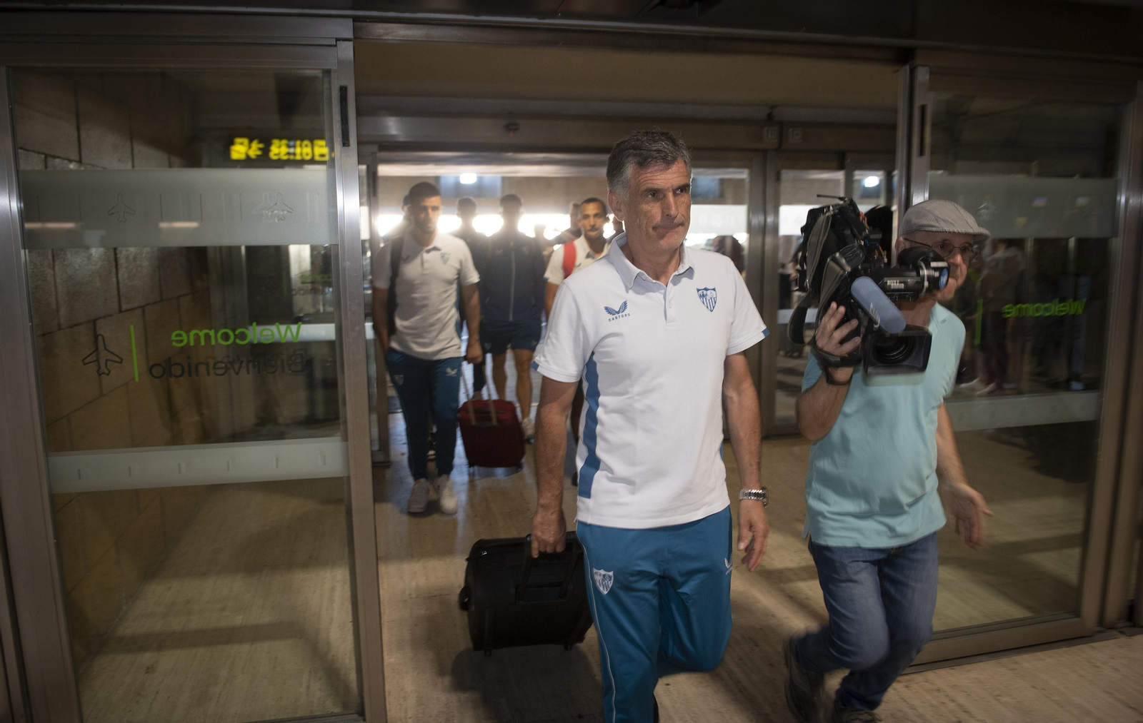 La salida del Sevilla a Turín, en imágenes