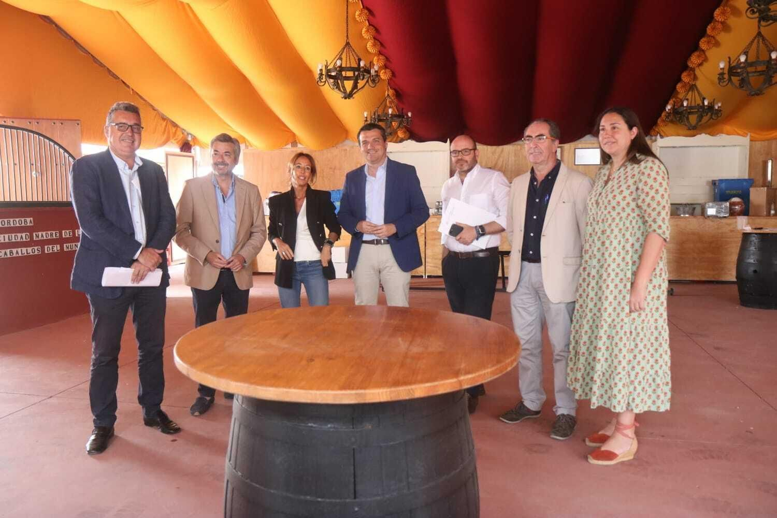 Representantes institucionales en la presentación de la Feria de Nuestra Señora de la Salud.