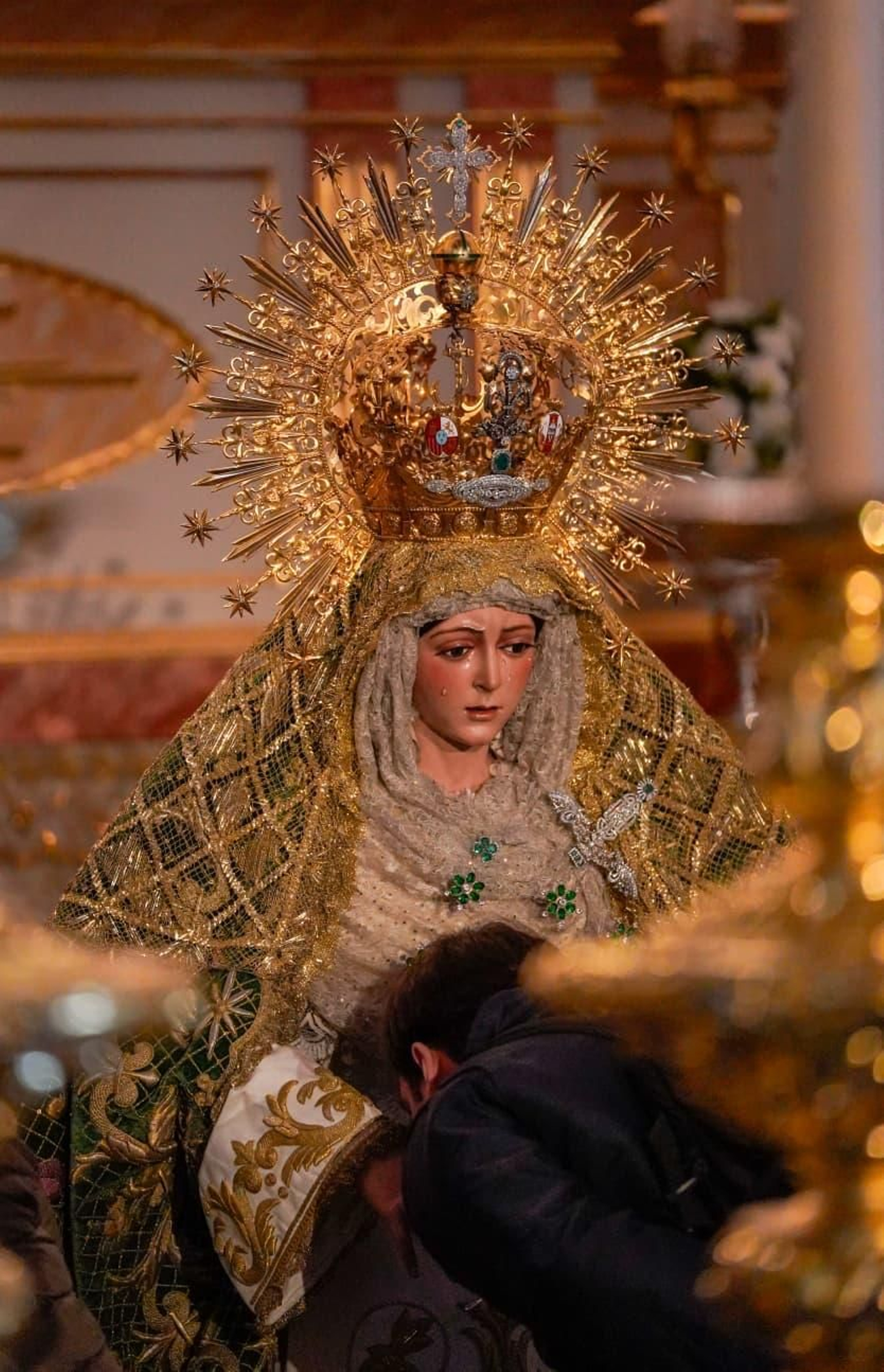 Besamanos de la Esperanza Macarena