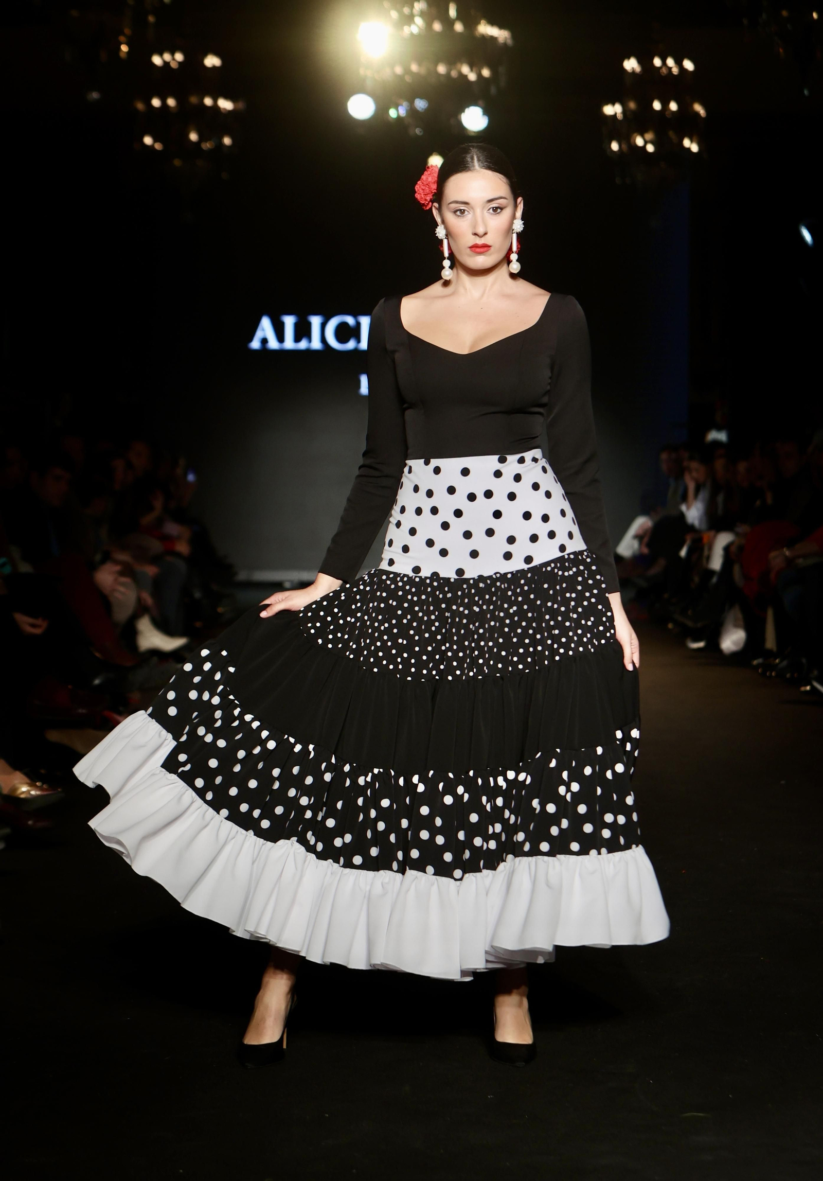 Desfile de Alicia Suárez en We Love Flamenco 2024, todas las fotos