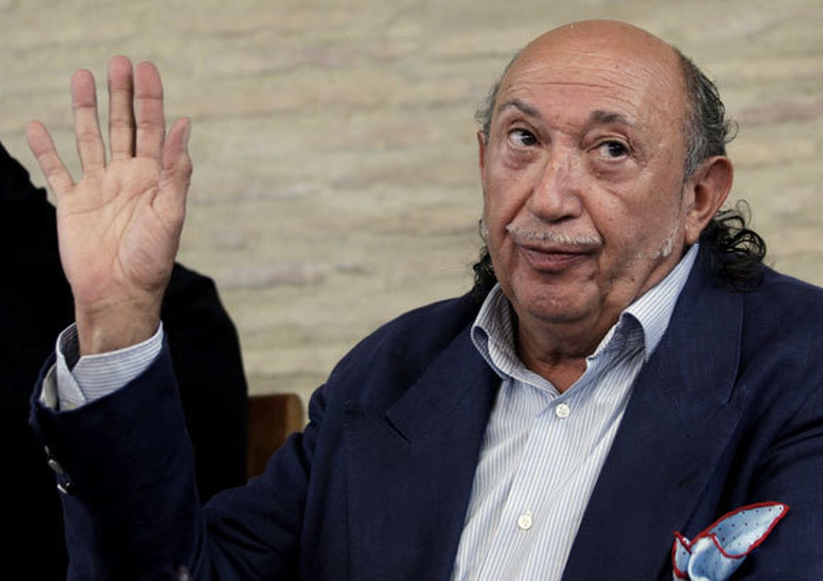 Archivan la causa contra Francis Montesinos