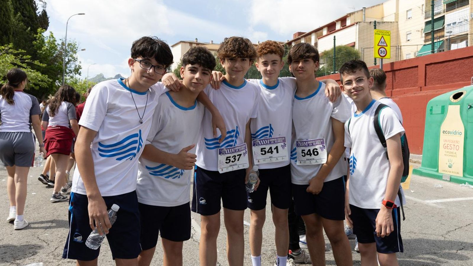 La carrera escolar de “La Gloria” que aúna inclusión y solidaridad, en imágenes