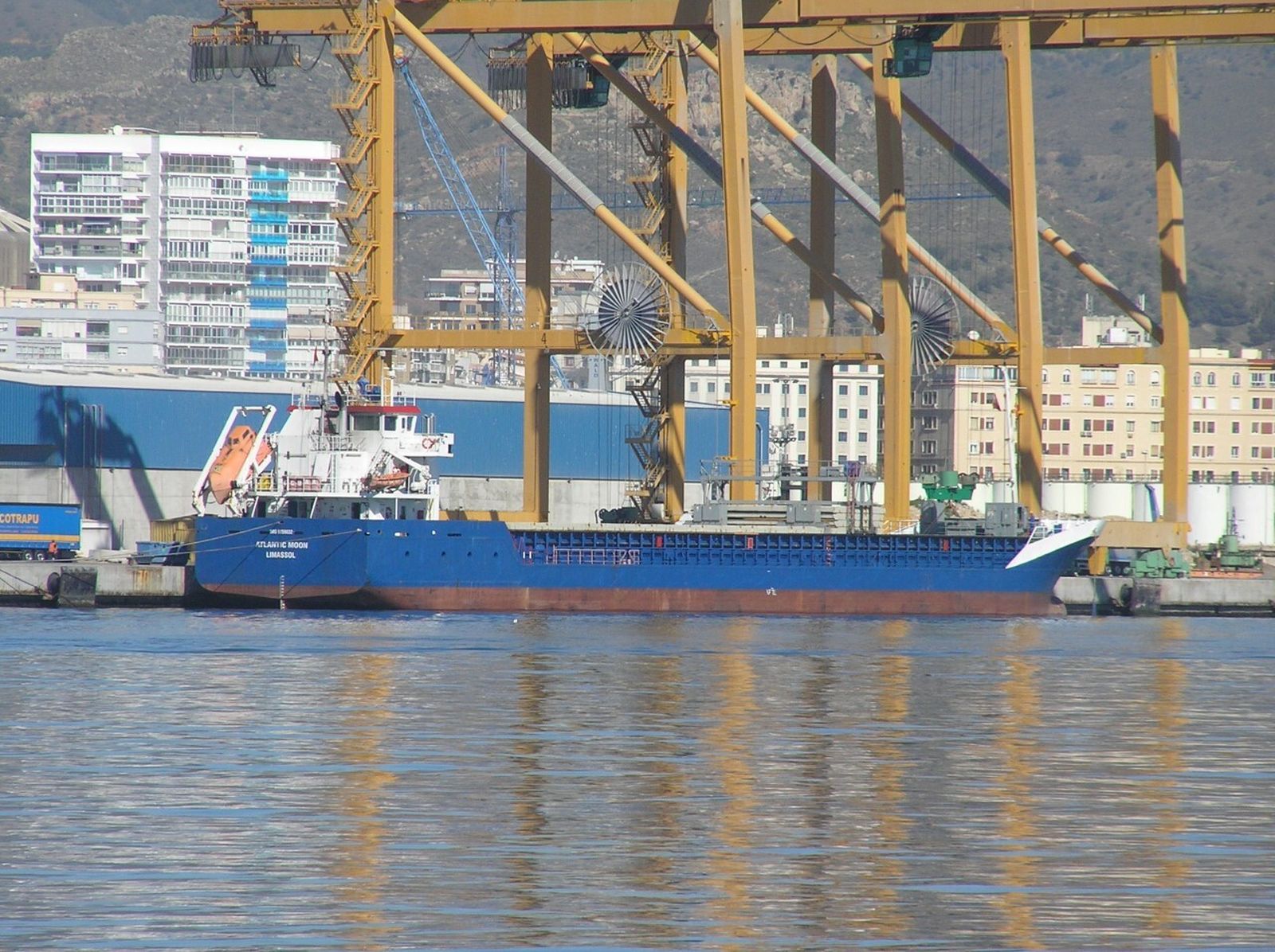 El buque ‘Atlantic Moon’ que inició en marzo las exportaciones de nitrato amónico.