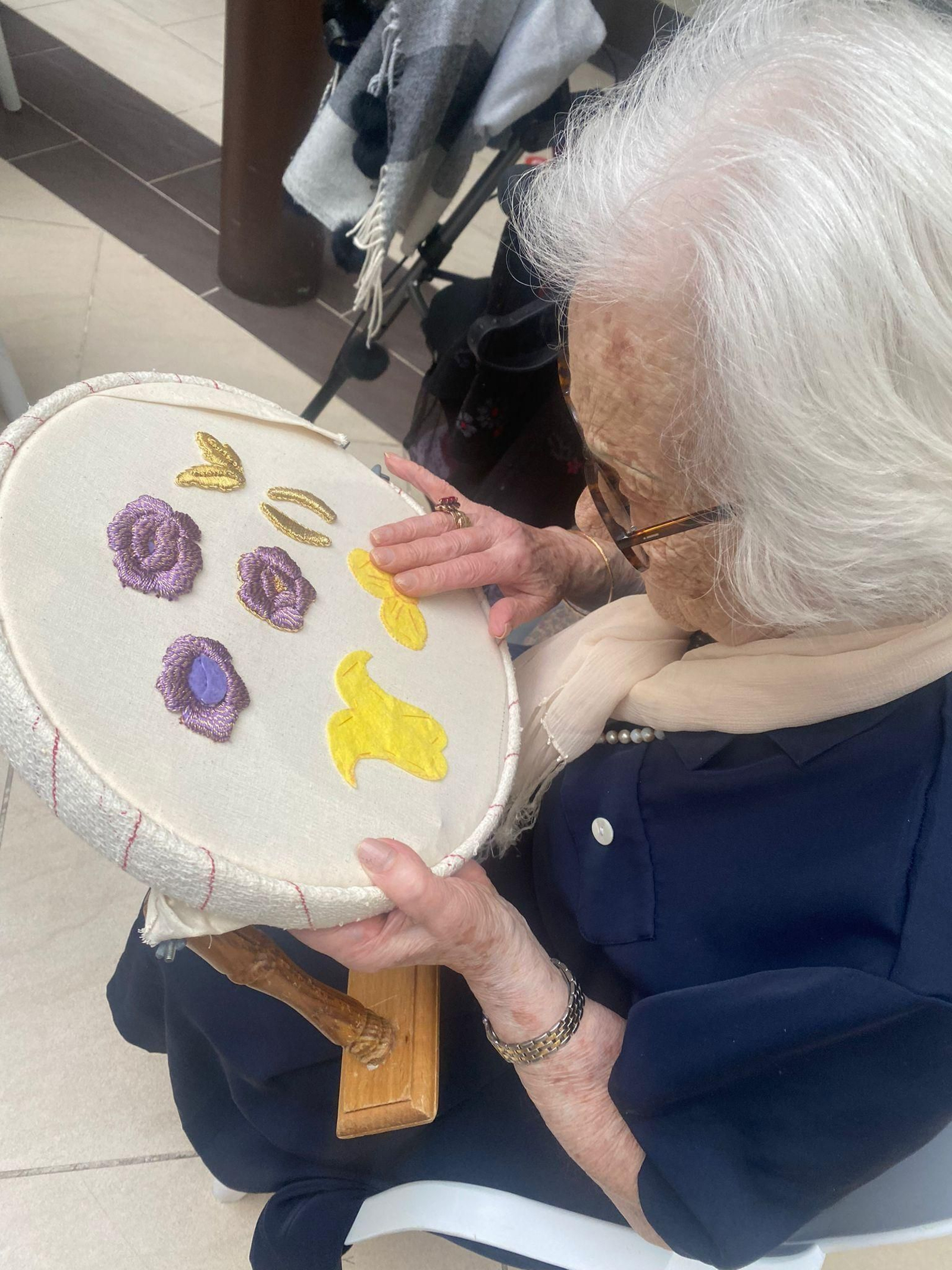 Fotos de las actividades de Cuaresma en el centro de mayores de Asansull de La Línea