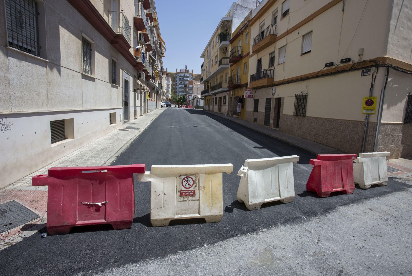 El plan de asfaltado rehabilitó la calle Cobujón.