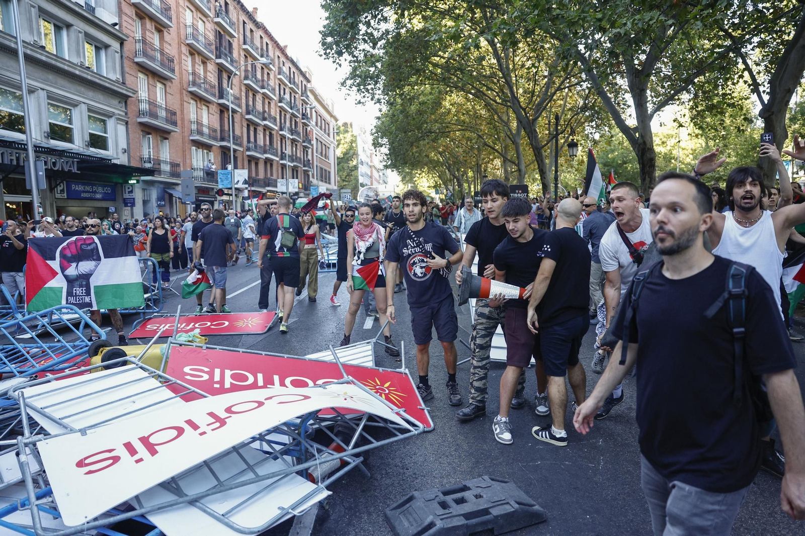 Las fotos de la protestas propalestinas que han obligado a cancelar la última etapa de la Vuelta a España