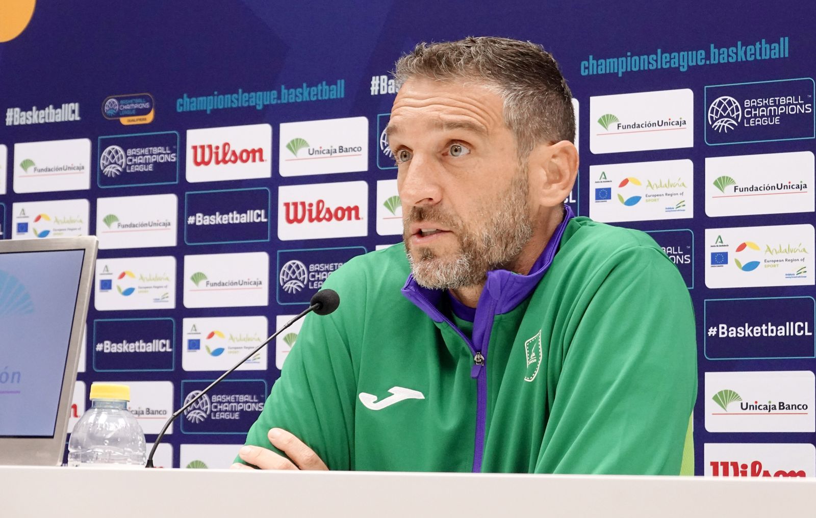 Ibon Navarro durante la rueda de prensa previa al encuentro con Heroes Den Bosch.
