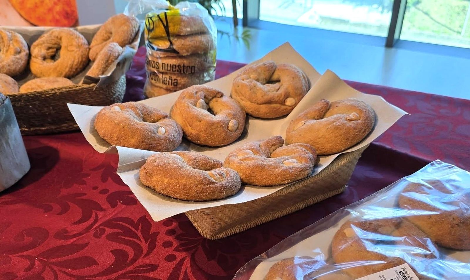 Bollos de Arcos, un dulce típico de la Semana Santa