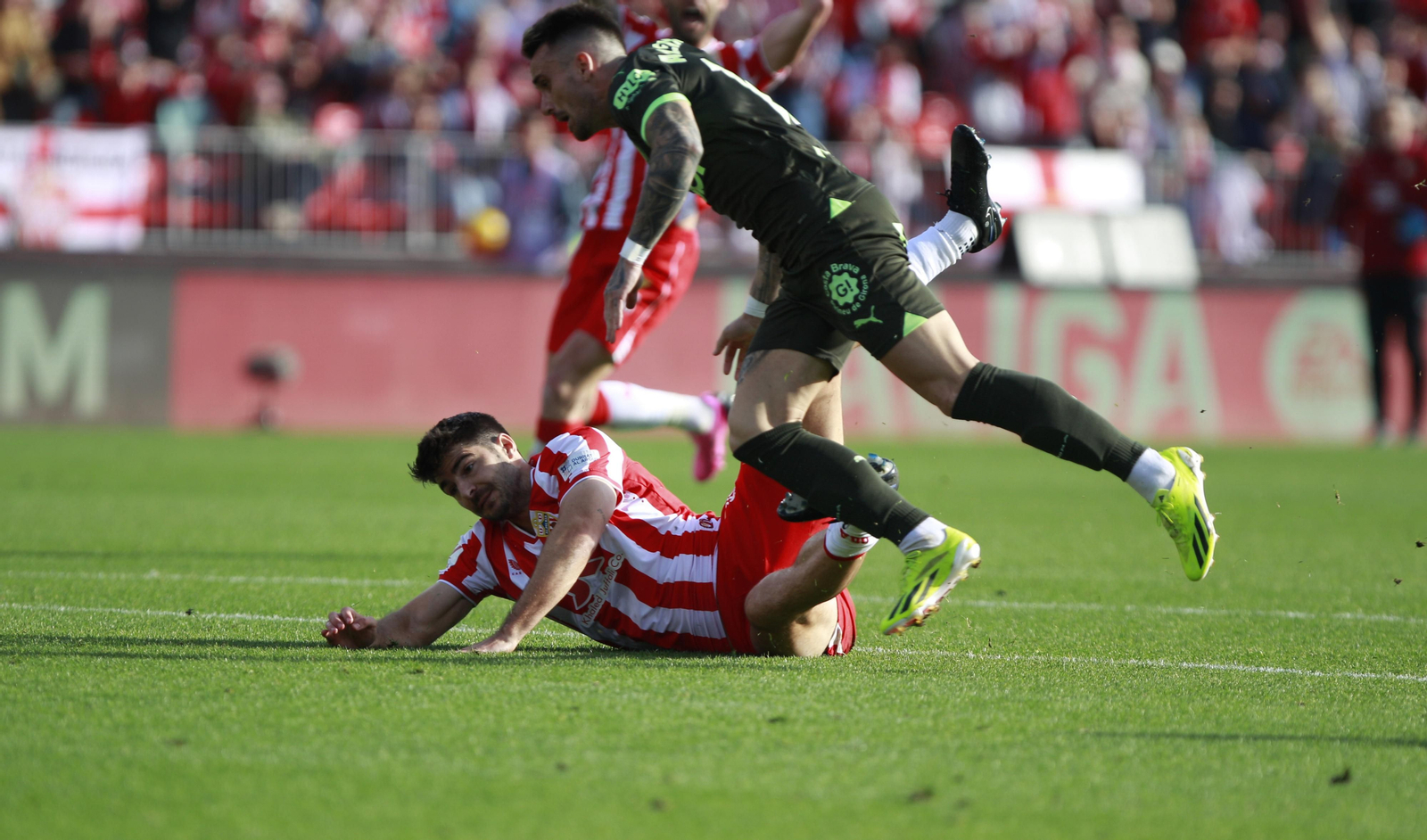 Las mejores imágenes del partido de fútbol U.D. Almería-Girona F.C.