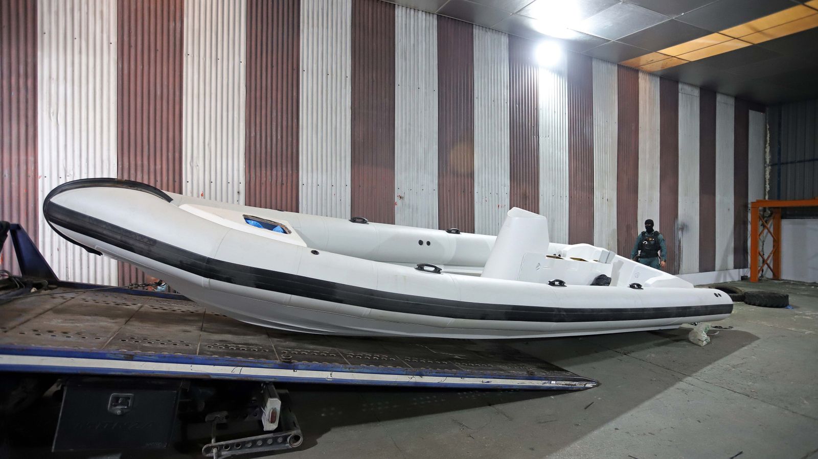 Fotos de los registros de la Guardia Civil en El Cobre