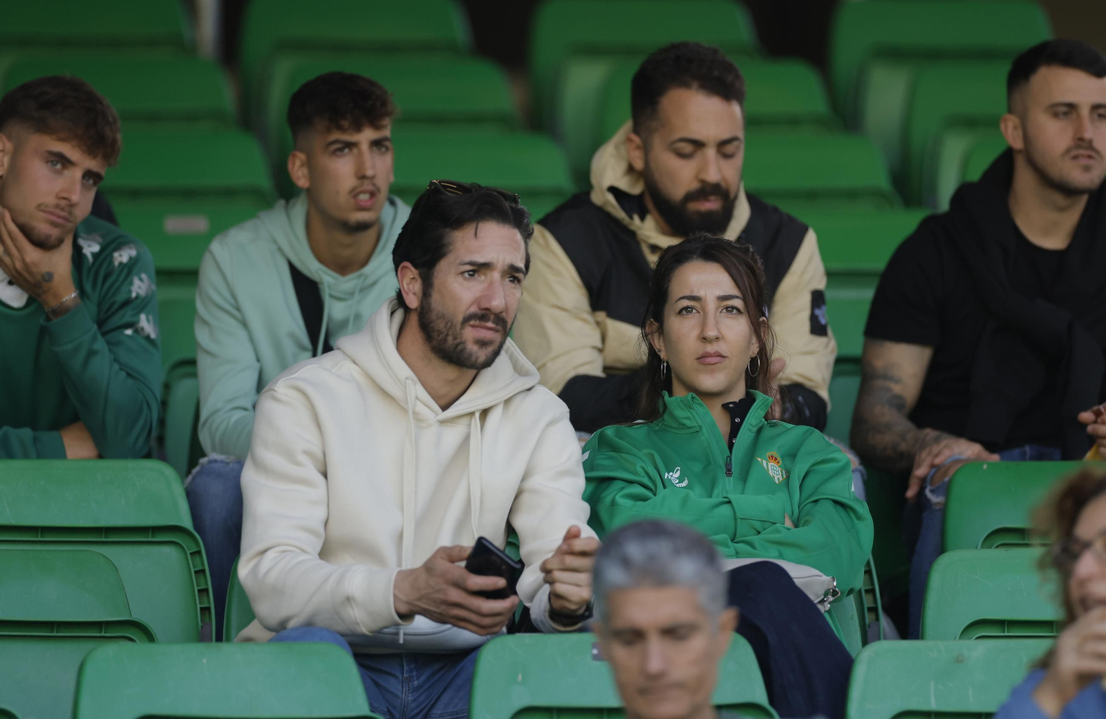 Búscate en las fotos del Betis - Barcelona
