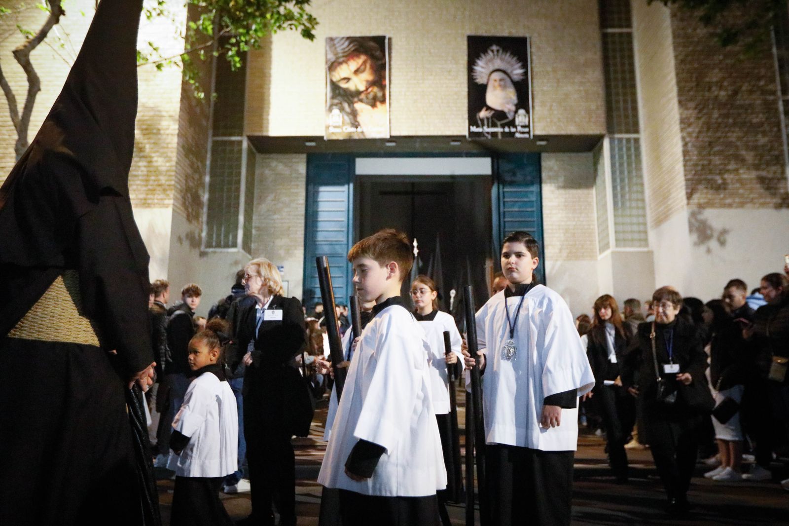 La procesión de La Caridad de Almería, en imágenes
