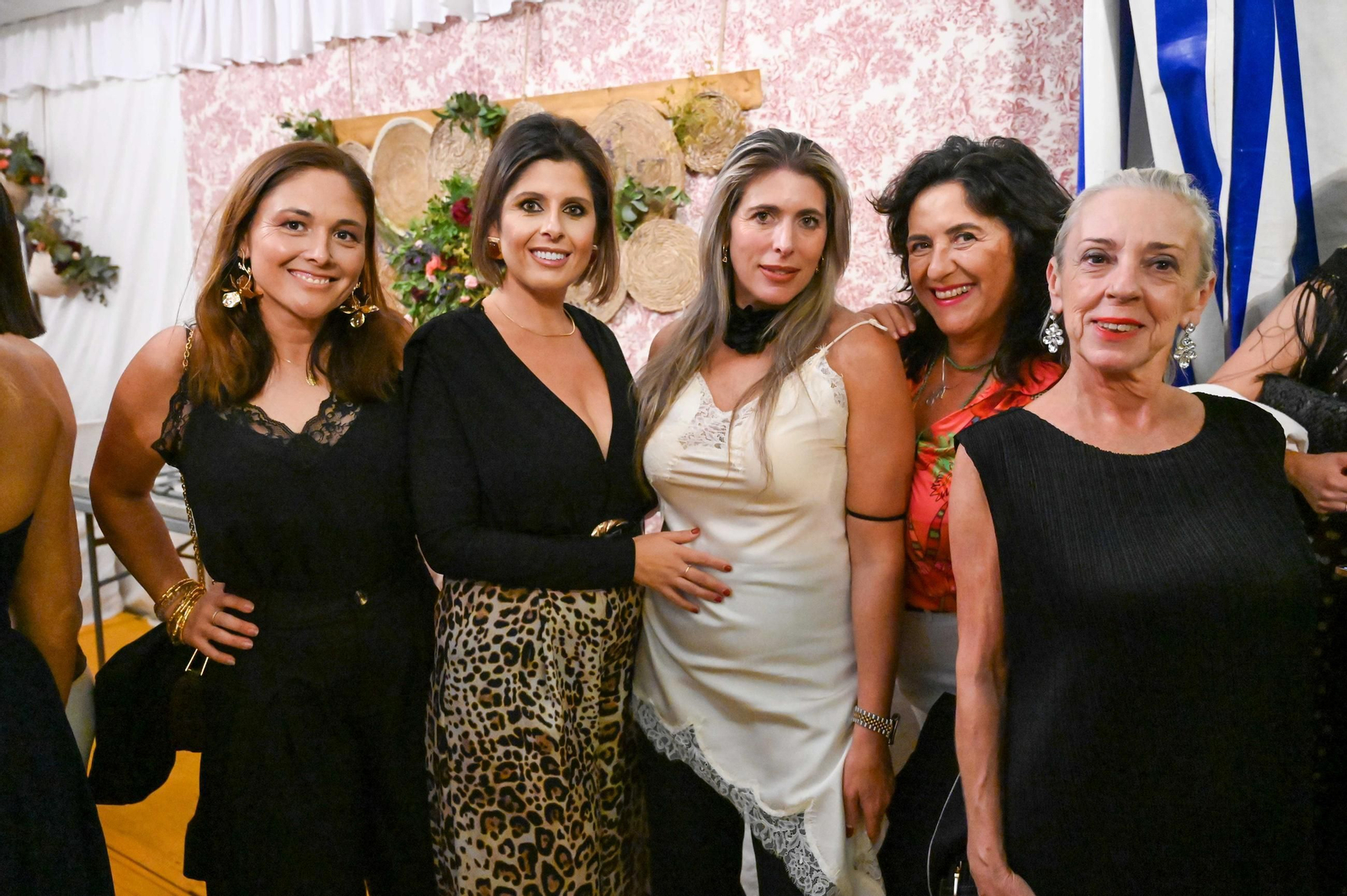 Ambiente de la noche del 10 de Octubre en la Feria Del Caballo 2025