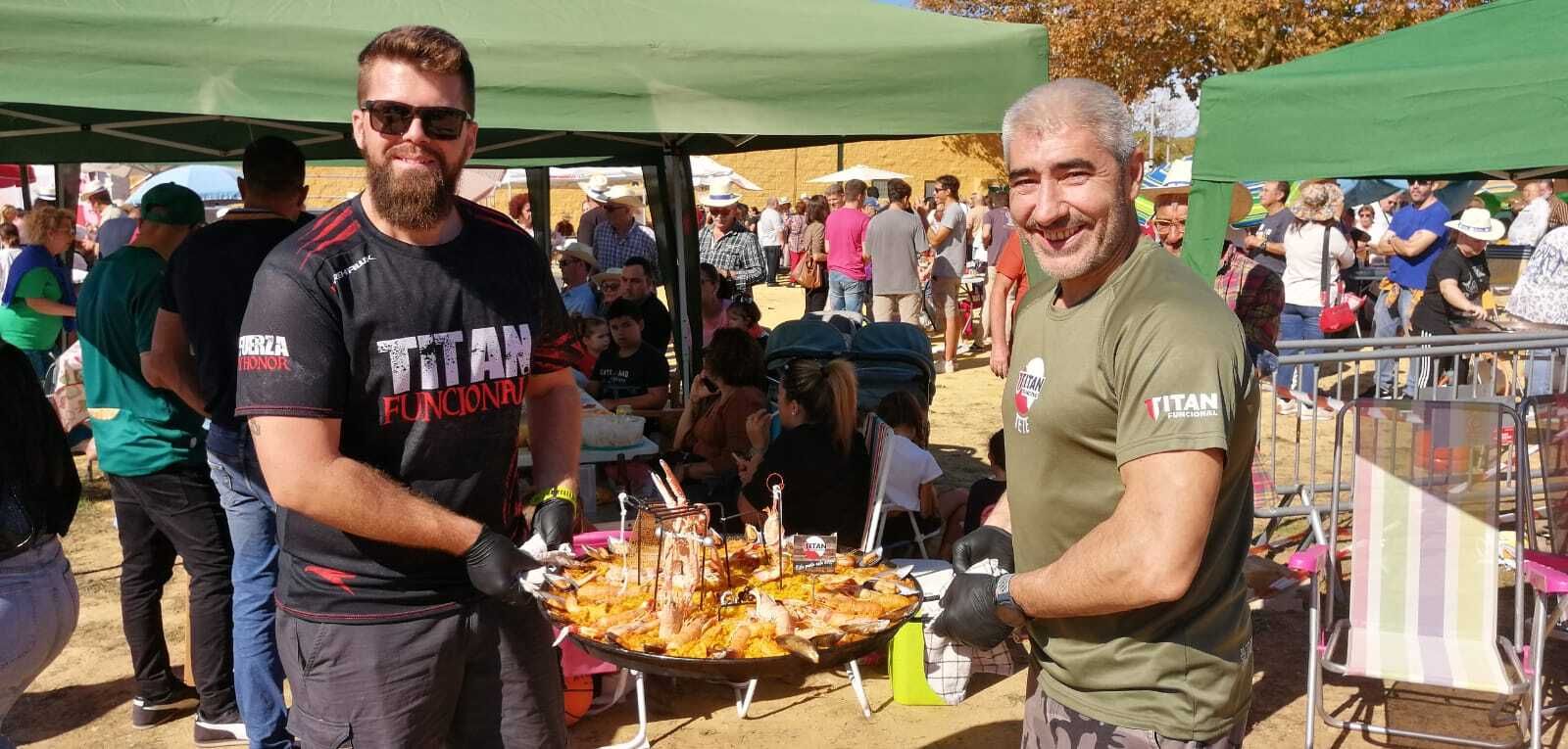 Búscate en el concurso de paellas de Puerto Real