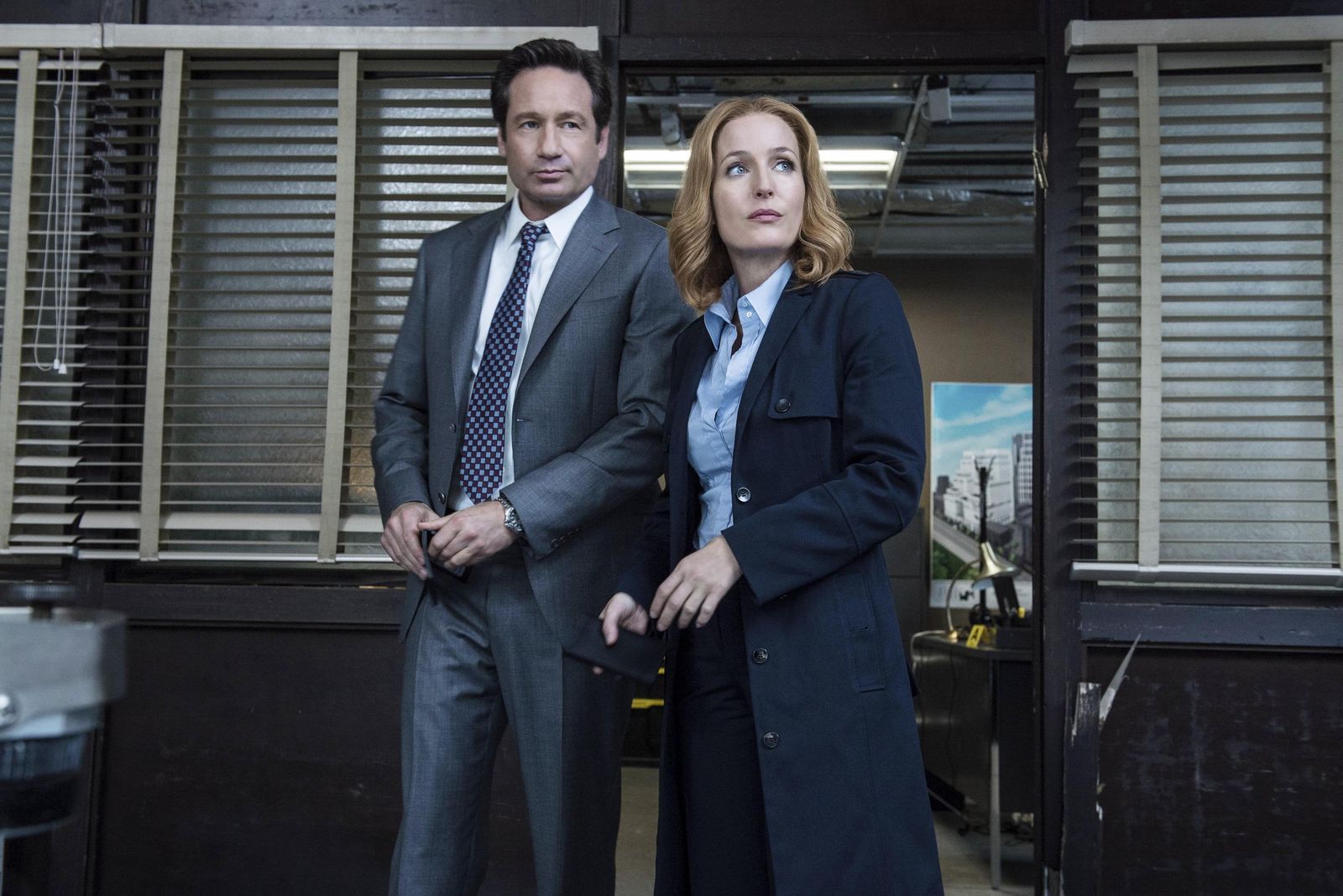 David Duchovny, Mulder, y Gilliam Anderson, Scully, en la temporada 11.